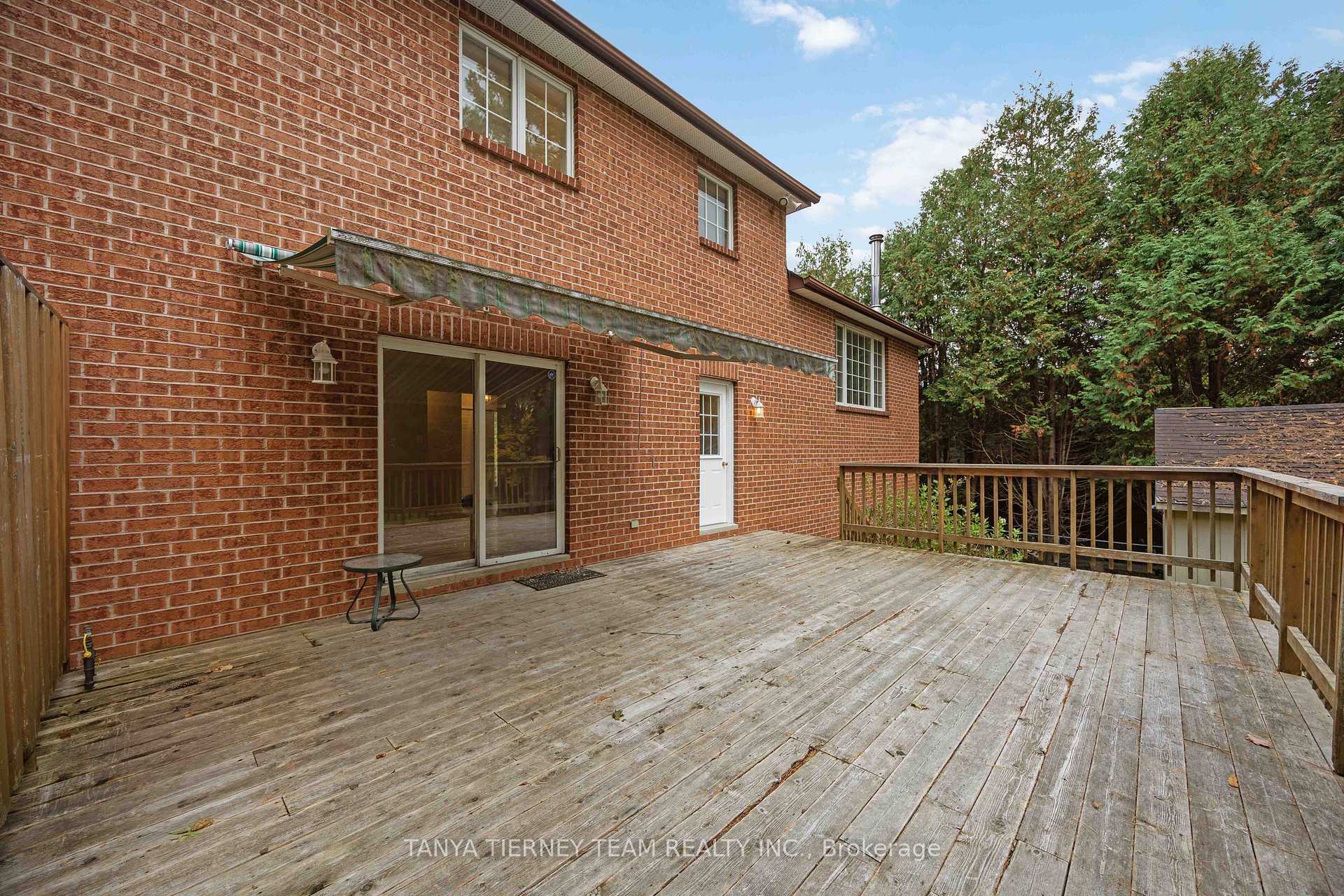 Photo 37 of 1862 Pinegrove Avenue, Pickering, Highbush — HOMEH