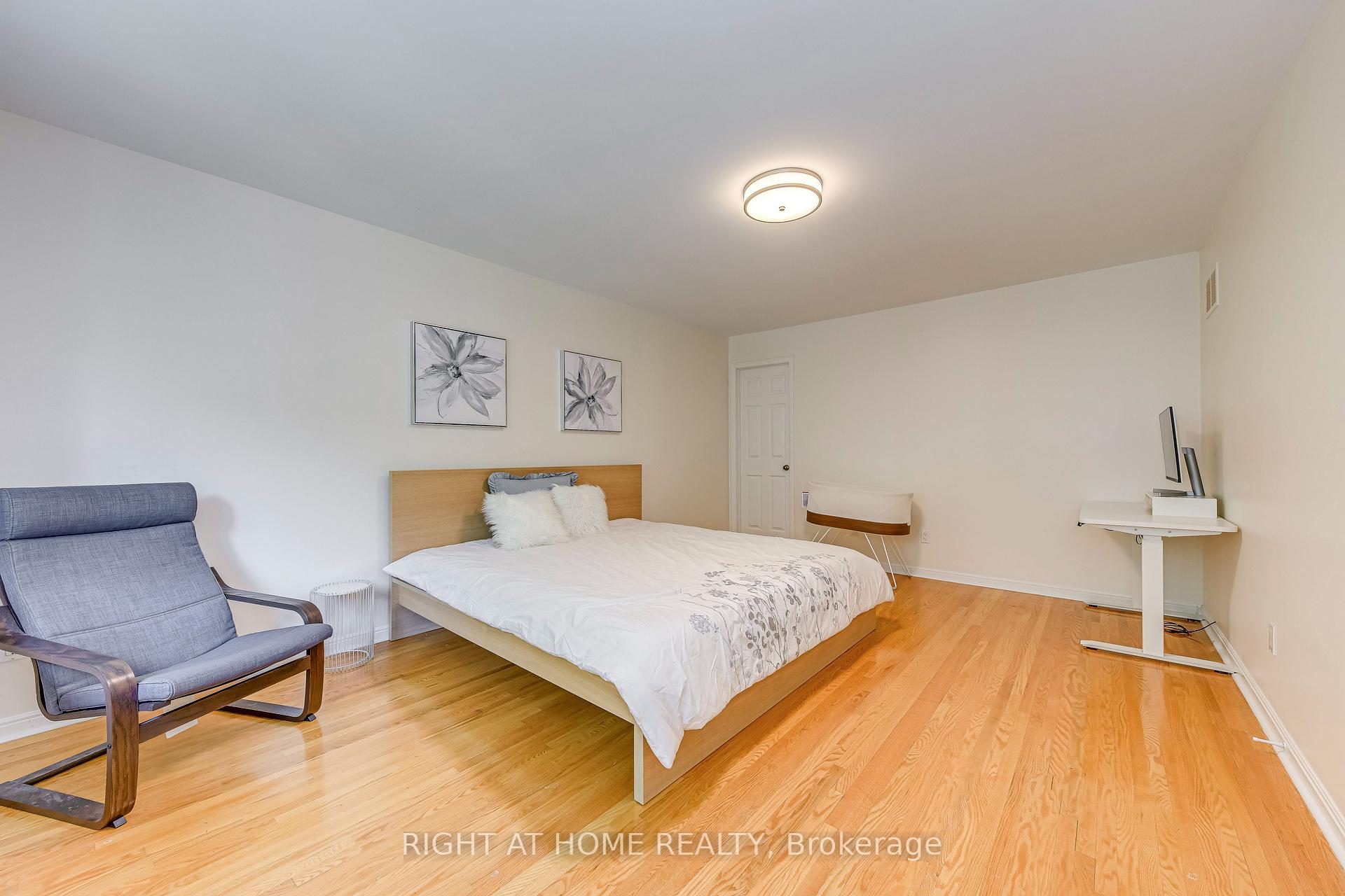 Photo 27 of 162 Digby Road, Oakville, Ford — HOMEH