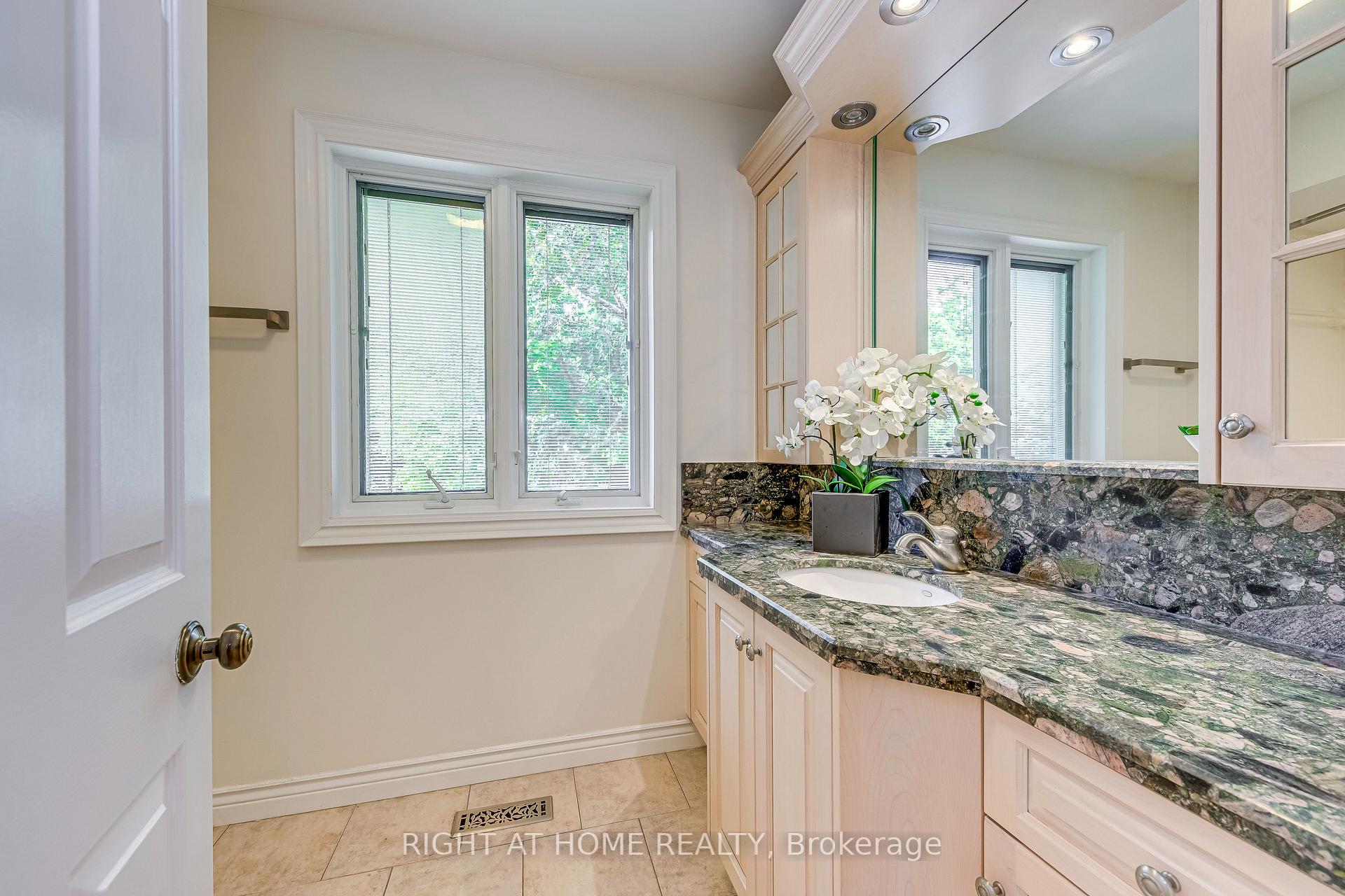 Photo 34 of 162 Digby Road, Oakville, Ford — HOMEH