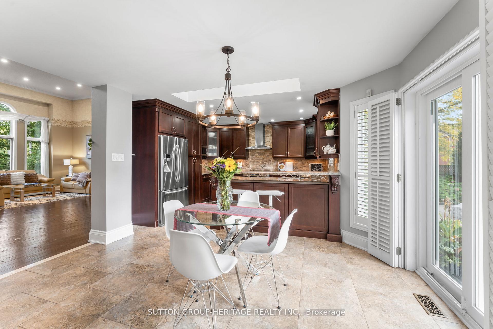 Photo 13 of 2300 Abbott Crescent, Pickering, Brock Ridge — HOMEH