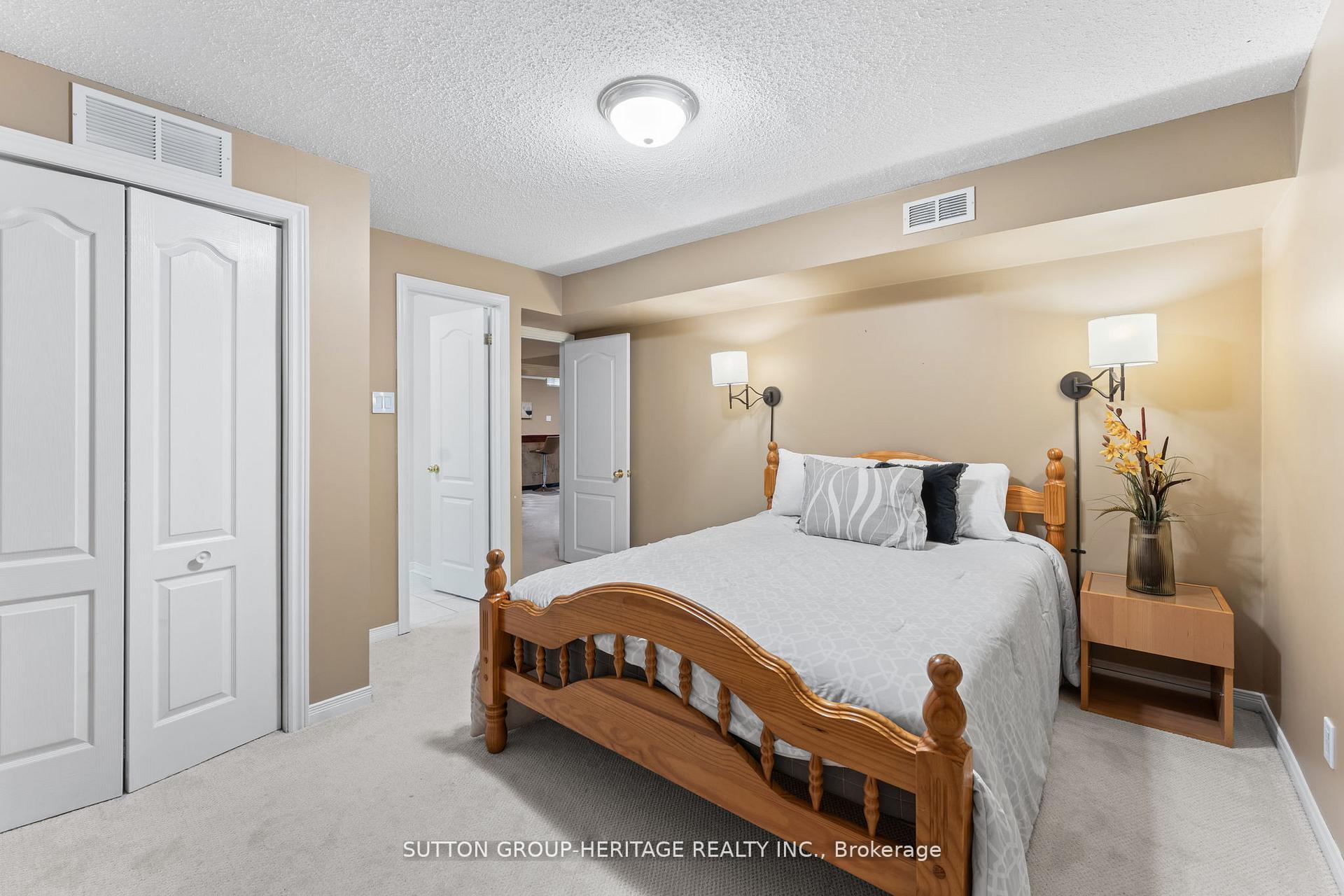 Photo 32 of 2300 Abbott Crescent, Pickering, Brock Ridge — HOMEH