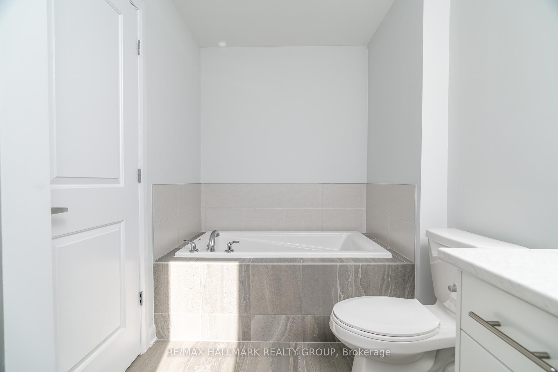 Photo 14 of 318 Blossom Pass Terrace, Ottawa, Avalon East — HOMEH
