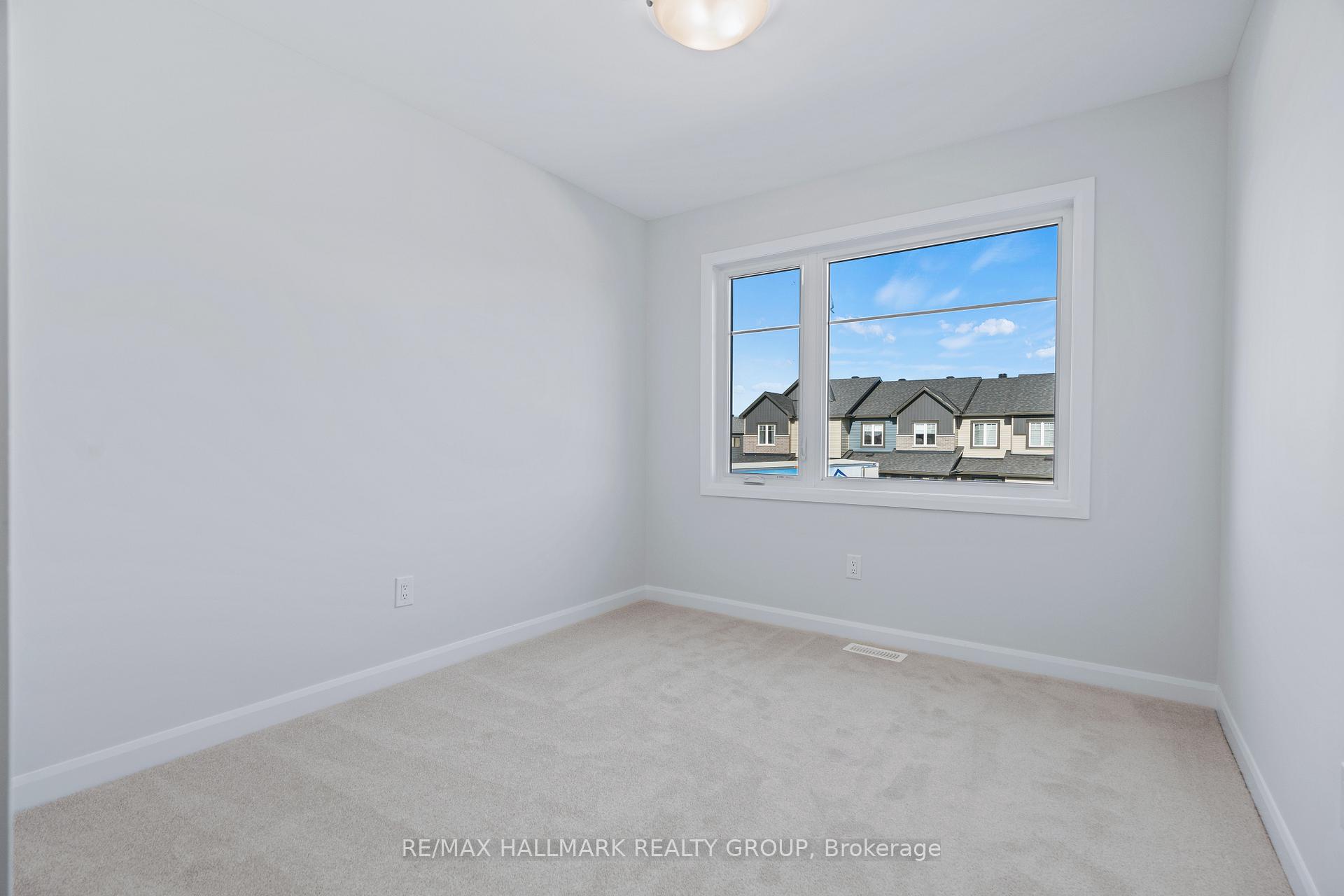 Photo 16 of 318 Blossom Pass Terrace, Ottawa, Avalon East — HOMEH