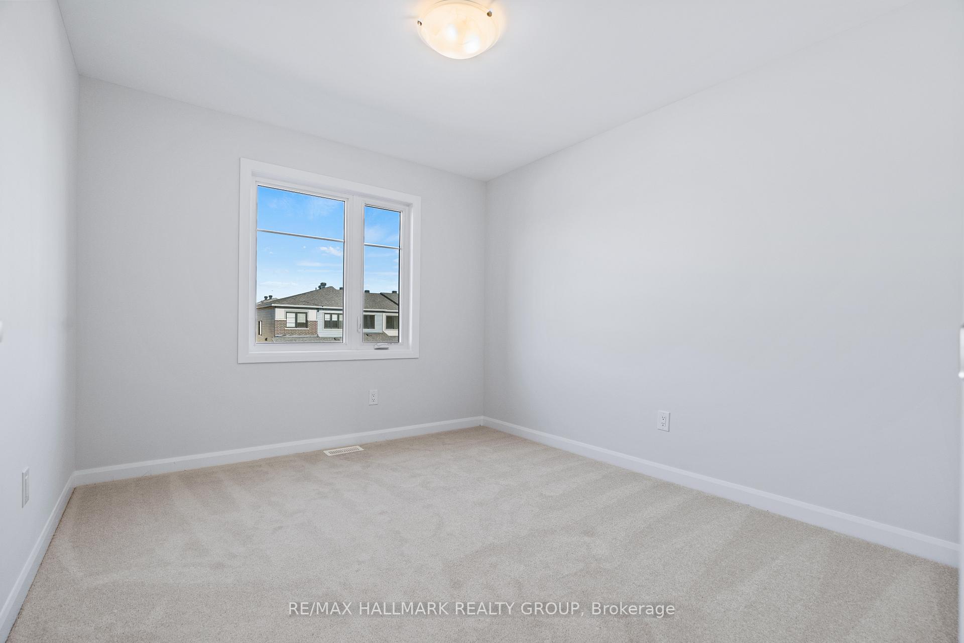 Photo 18 of 318 Blossom Pass Terrace, Ottawa, Avalon East — HOMEH
