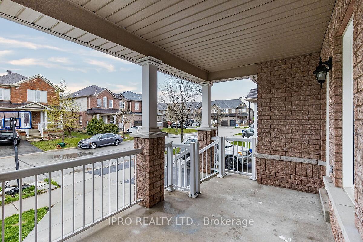 Photo 2 of 307 Teetzel Drive, Milton, Clarke — HOMEH
