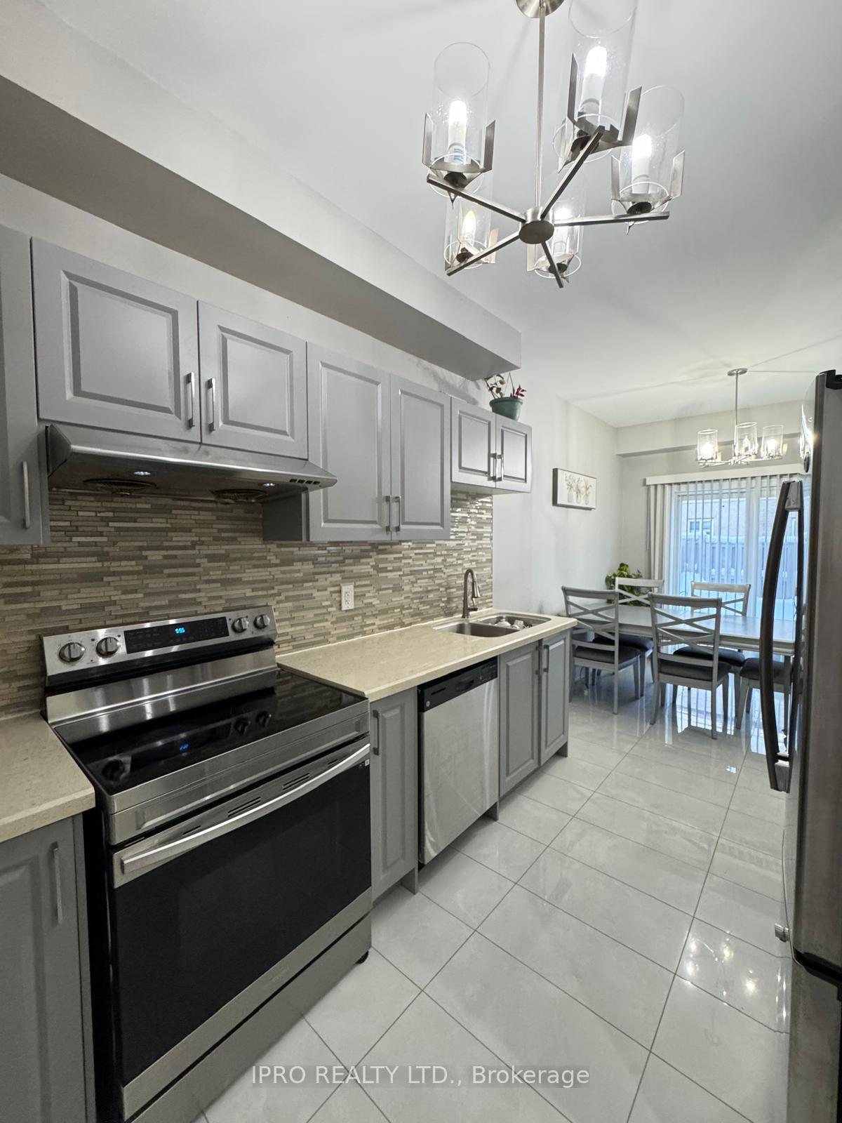 Photo 12 of 307 Teetzel Drive, Milton, Clarke — HOMEH