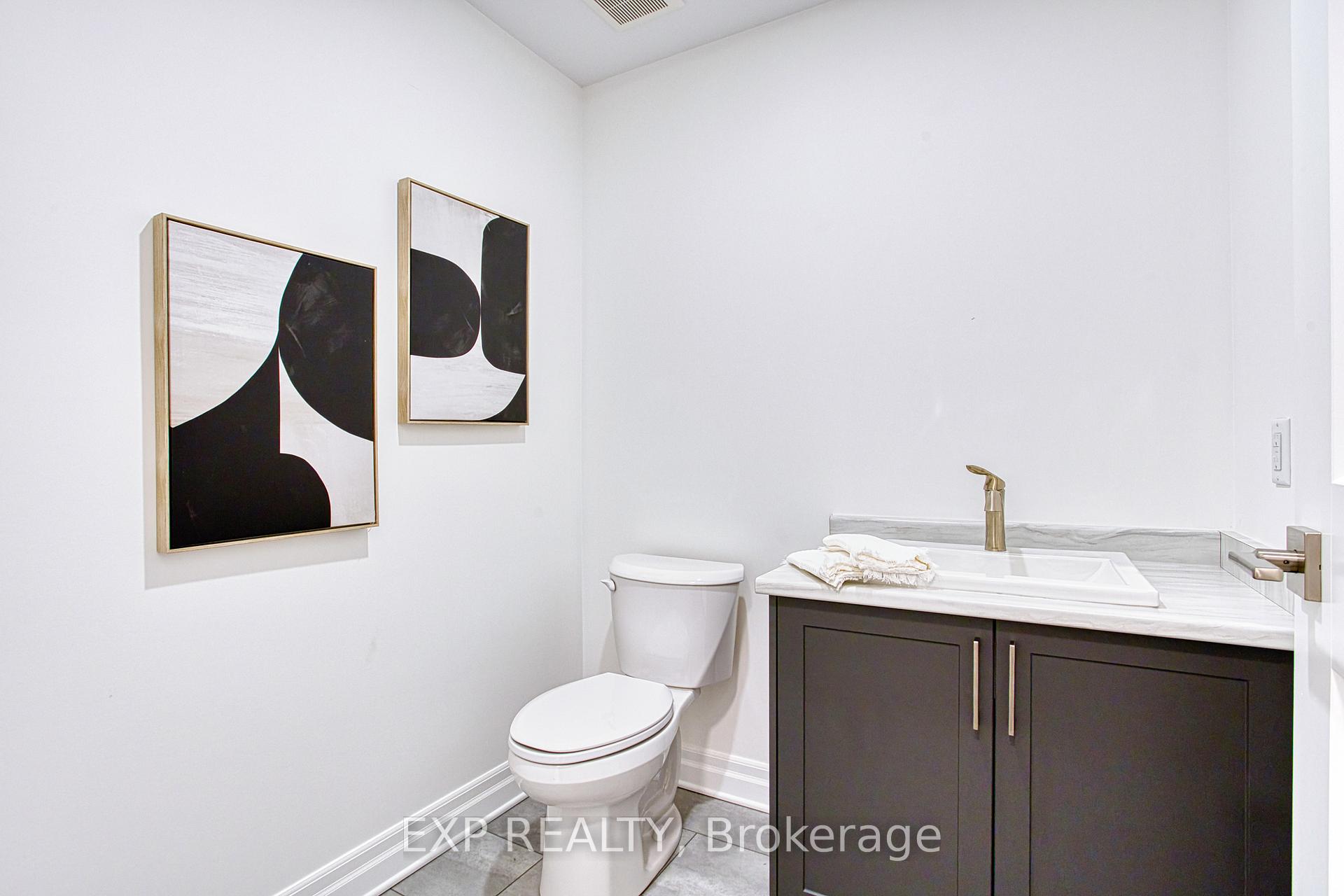 Photo 6 of 7487 Splendour Drive, Niagara Falls, Brown — HOMEH