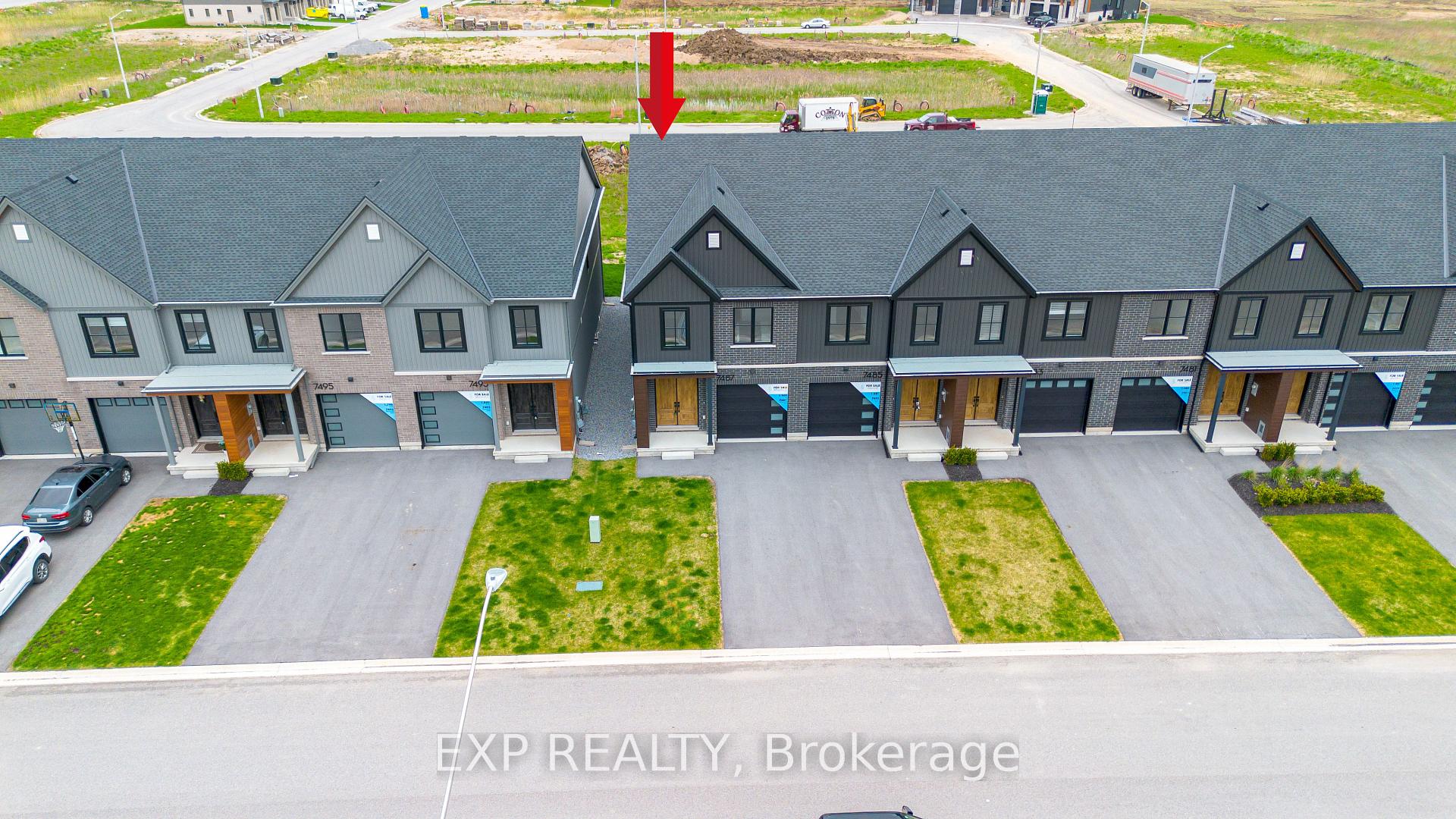 Photo 27 of 7487 Splendour Drive, Niagara Falls, Brown — HOMEH