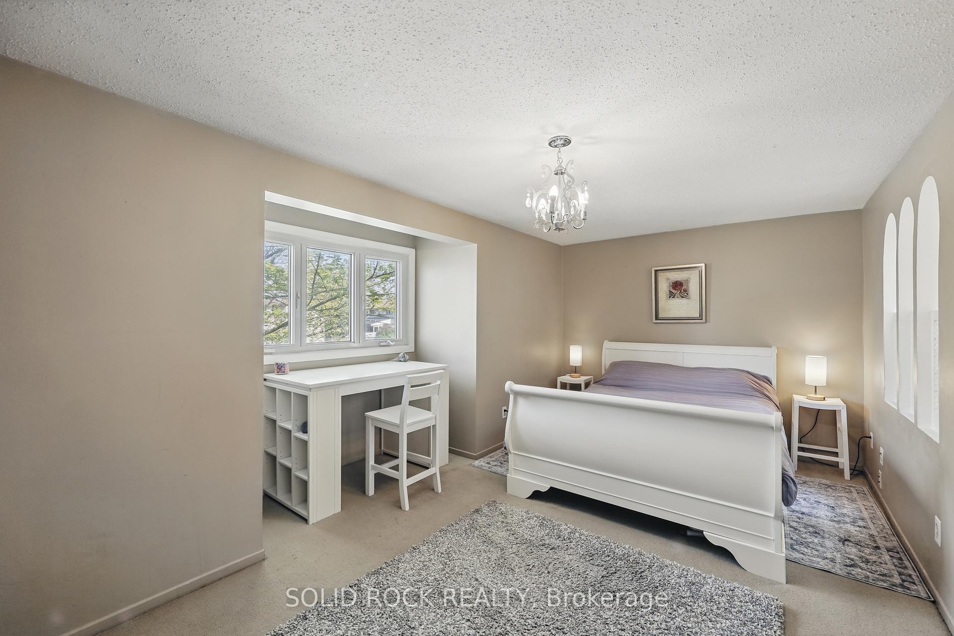 Photo 12 of 854 Borland Drive, Ottawa, Chatelaine Village — HOMEH