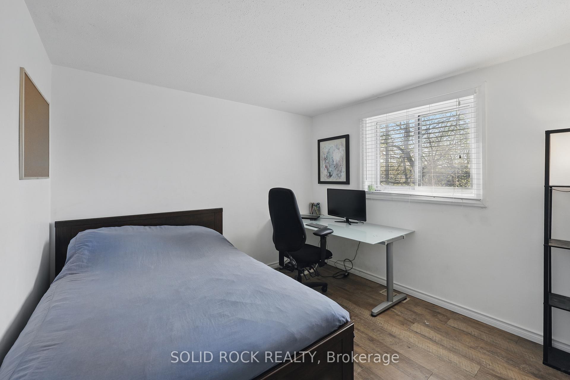 Photo 15 of 854 Borland Drive, Ottawa, Chatelaine Village — HOMEH