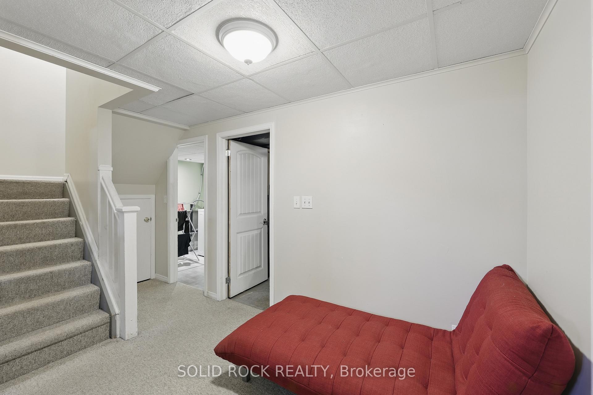 Photo 20 of 854 Borland Drive, Ottawa, Chatelaine Village — HOMEH
