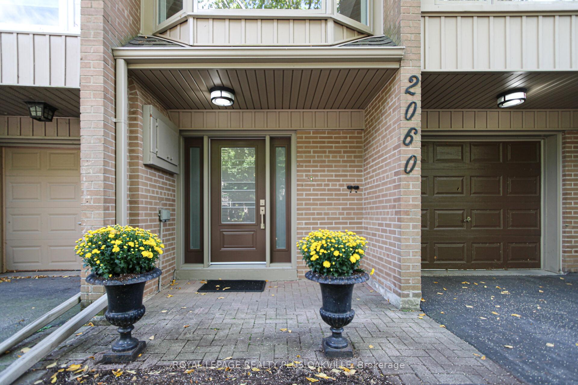 Photo 3 of 2060 Water'S Edge Drive, Oakville, Bronte — HOMEH