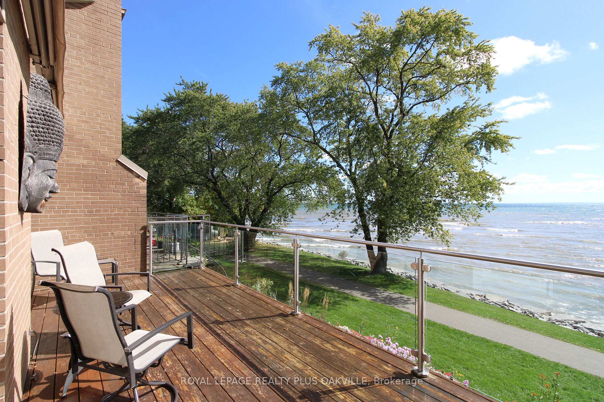 Photo 23 of 2060 Water'S Edge Drive, Oakville, Bronte — HOMEH