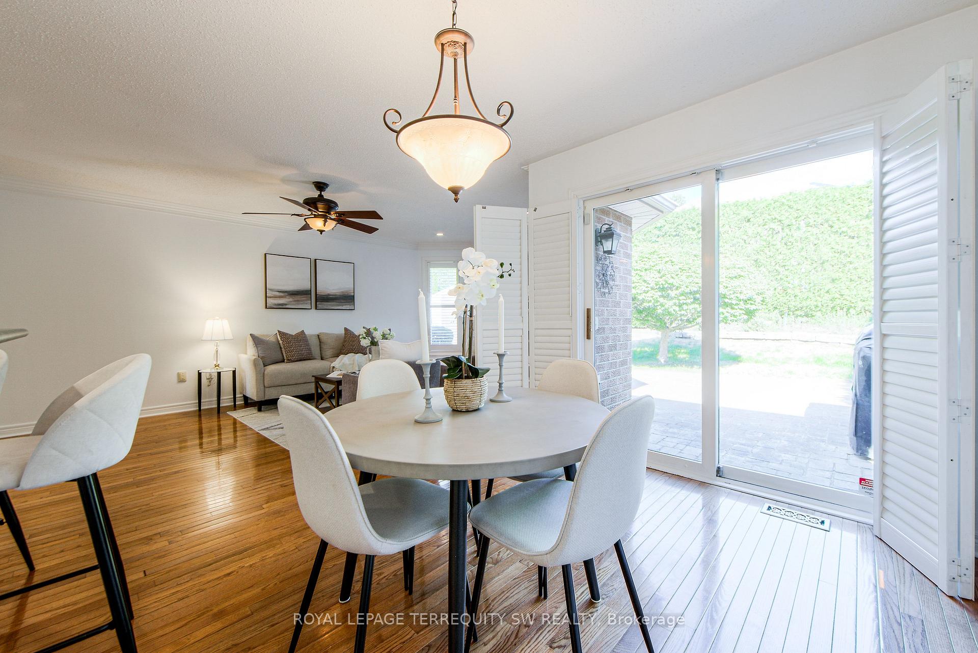 Photo 9 of 139 Goodman Drive, Oshawa, McLaughlin — HOMEH