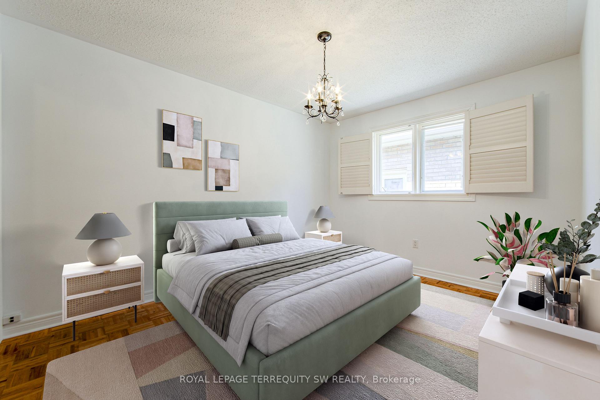Photo 11 of 139 Goodman Drive, Oshawa, McLaughlin — HOMEH