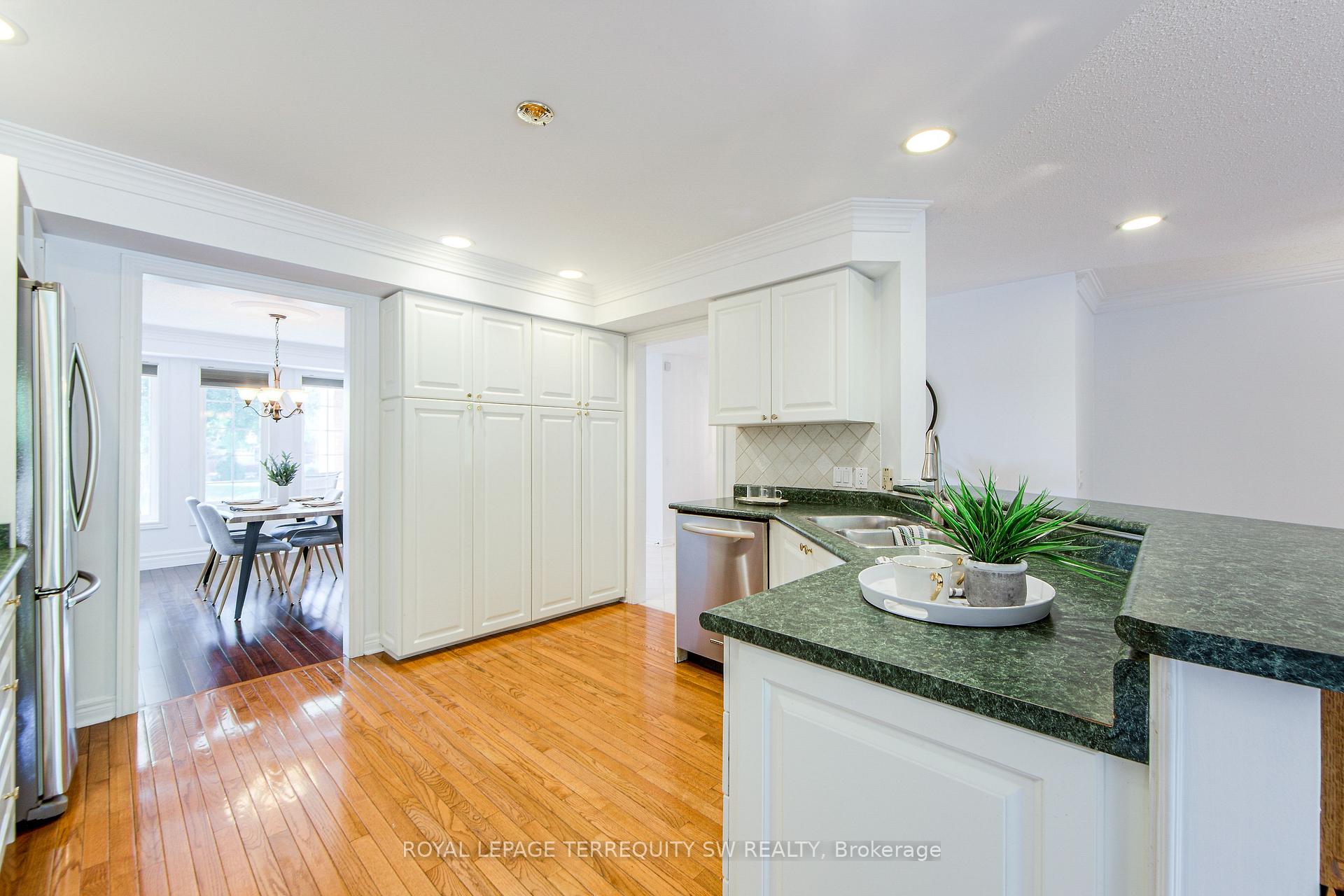 Photo 24 of 139 Goodman Drive, Oshawa, McLaughlin — HOMEH