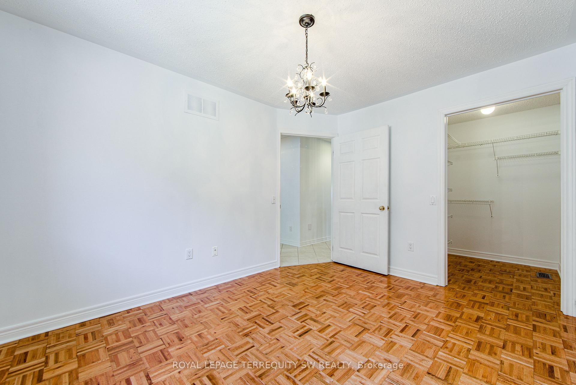 Photo 36 of 139 Goodman Drive, Oshawa, McLaughlin — HOMEH
