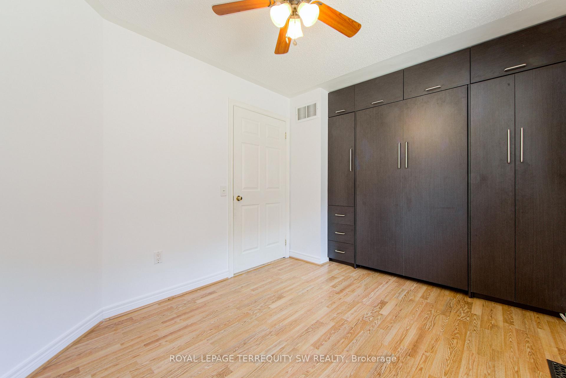 Photo 39 of 139 Goodman Drive, Oshawa, McLaughlin — HOMEH
