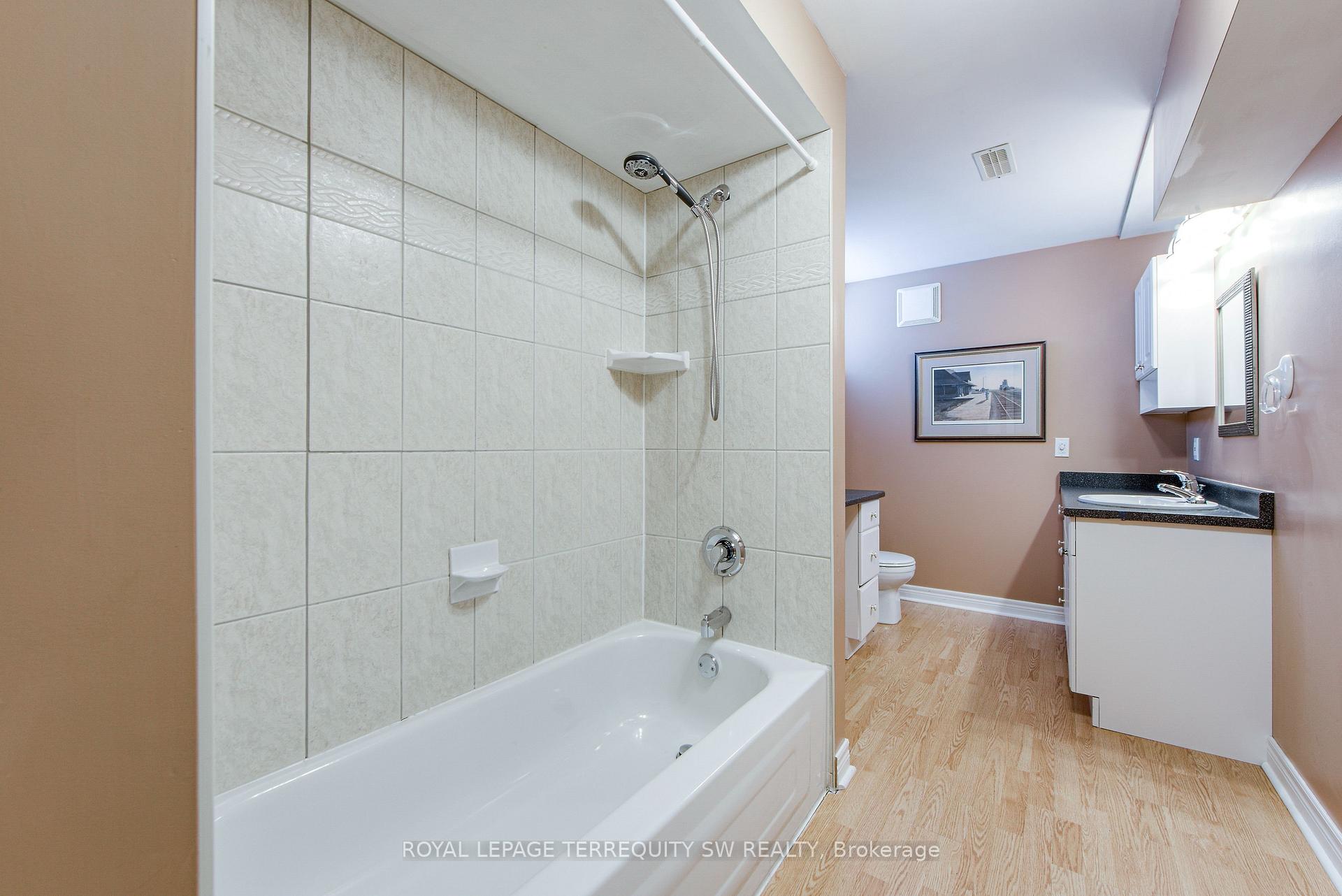 Photo 45 of 139 Goodman Drive, Oshawa, McLaughlin — HOMEH
