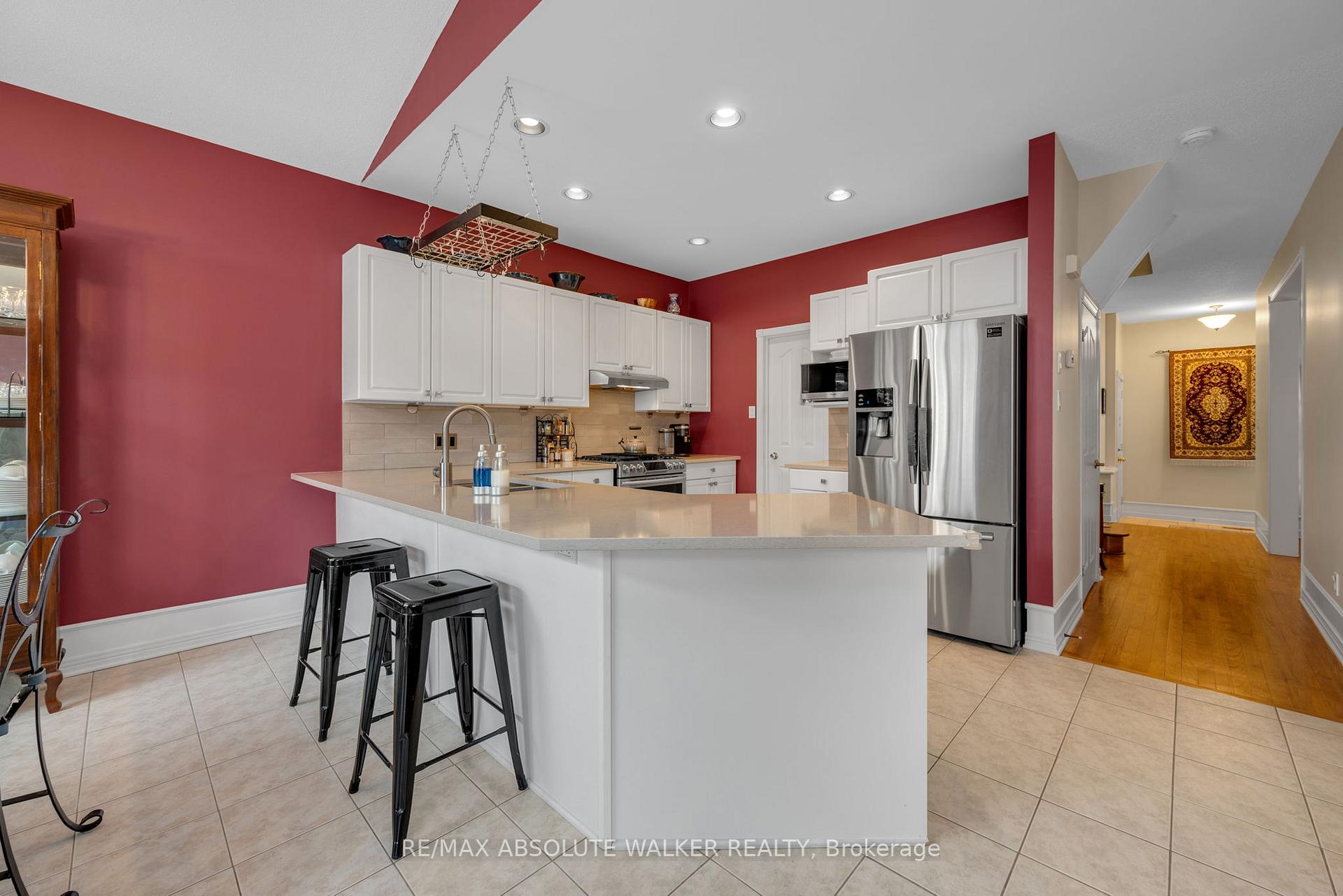 Photo 10 of 1120 Lichen Avenue, Ottawa, Avalon East — HOMEH