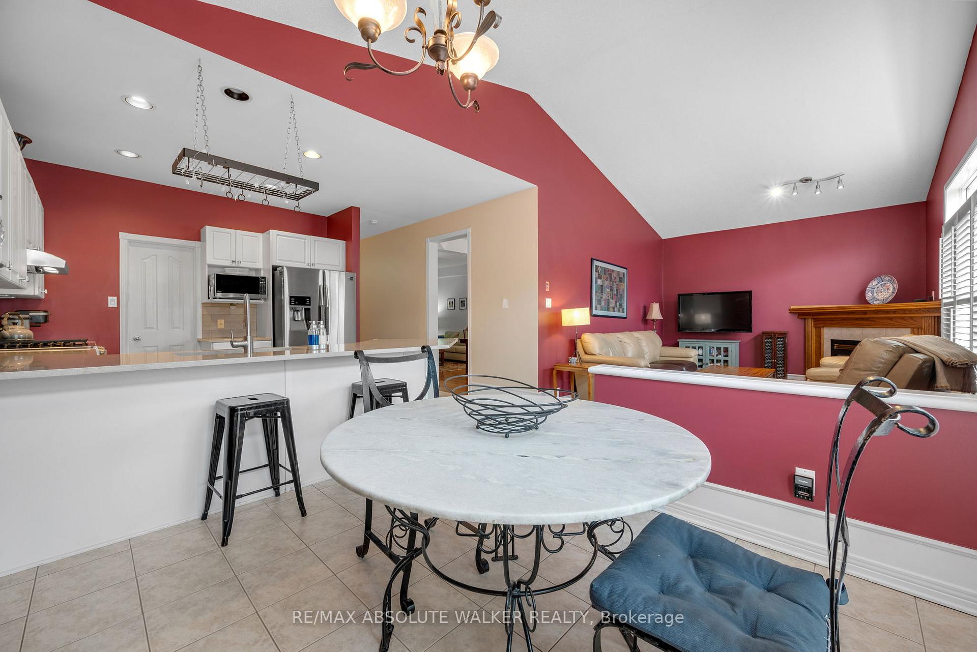 Photo 14 of 1120 Lichen Avenue, Ottawa, Avalon East — HOMEH