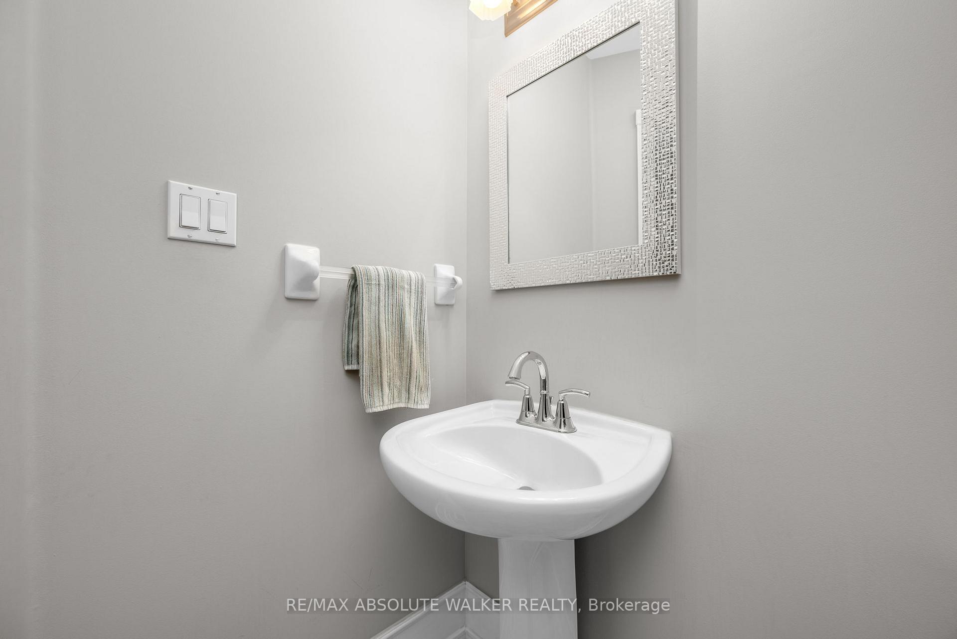 Photo 17 of 1120 Lichen Avenue, Ottawa, Avalon East — HOMEH