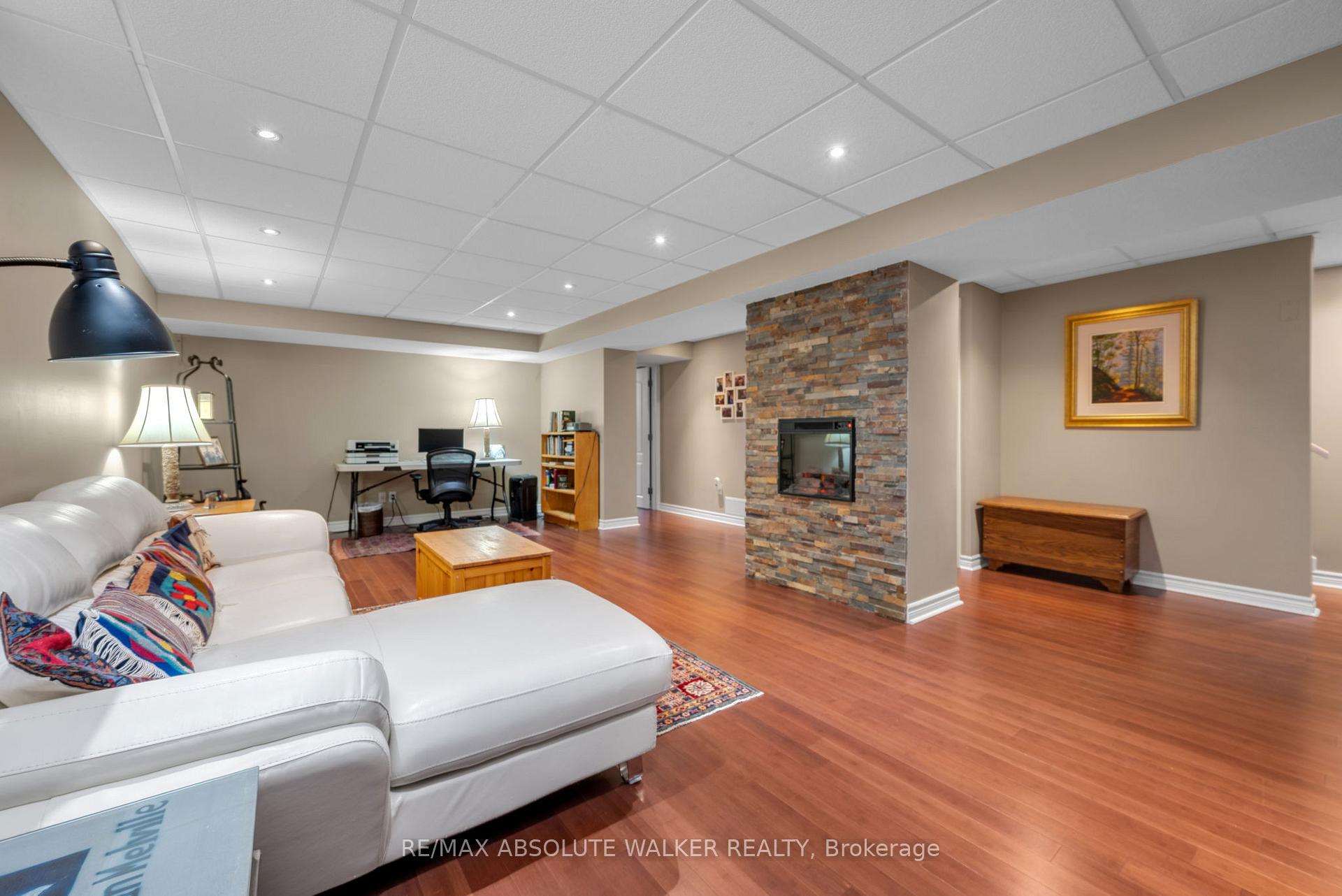 Photo 28 of 1120 Lichen Avenue, Ottawa, Avalon East — HOMEH