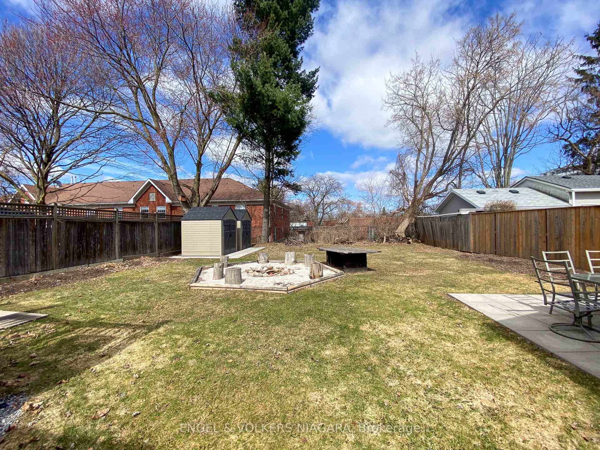 Photo 19 of 6399 Bellevue Street, Niagara Falls, Morrison — HOMEH