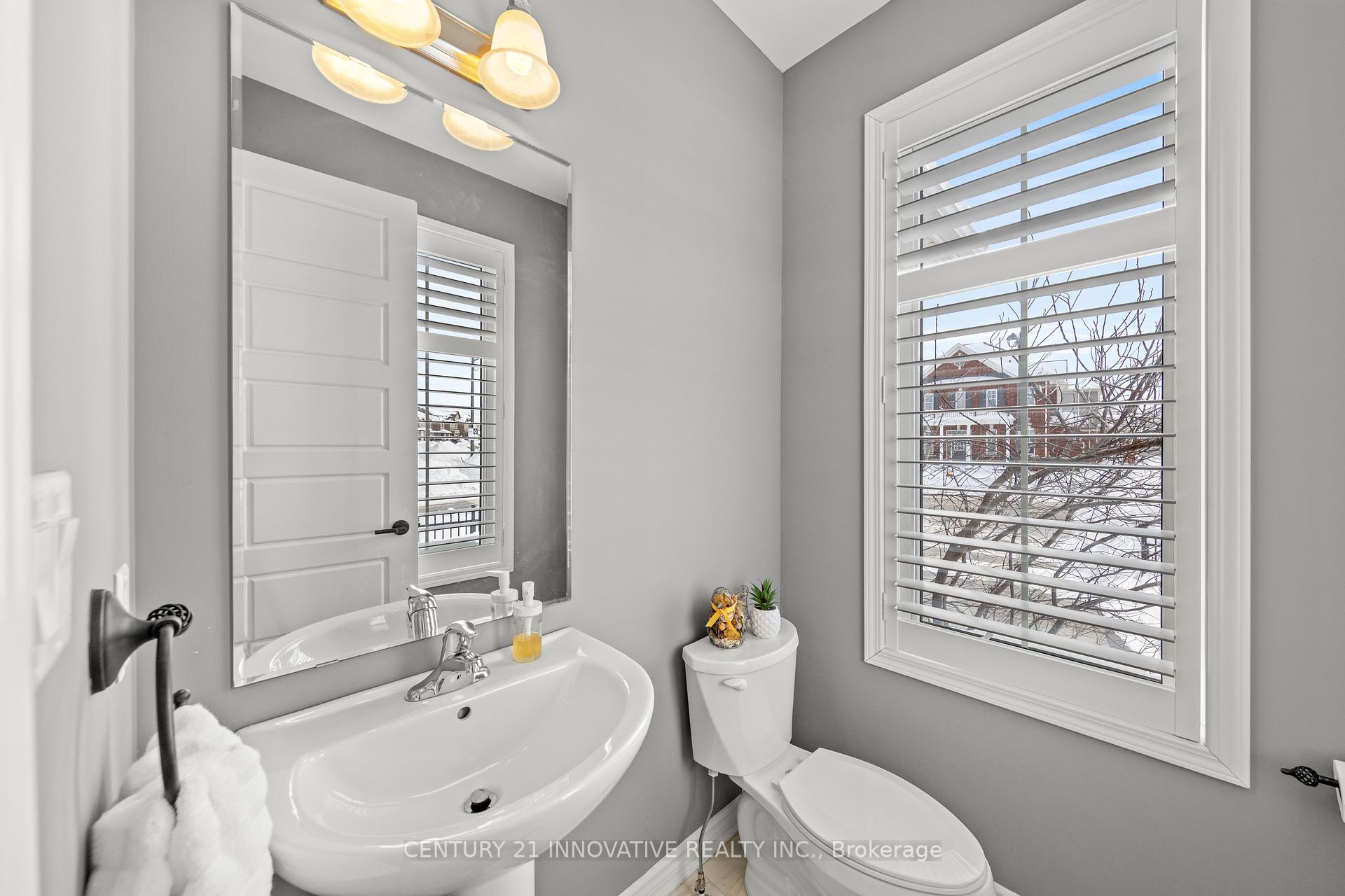 Photo 16 of 1437 Farmstead Drive, Milton, Ford — HOMEH
