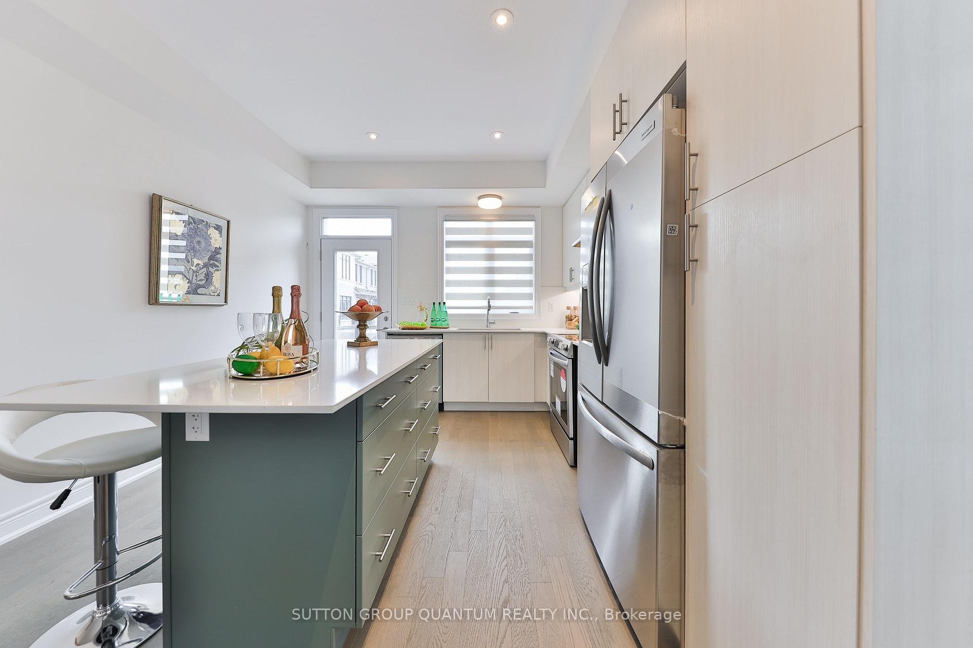 Photo 20 of 2168 Postmaster Drive, Oakville, Westmount — HOMEH
