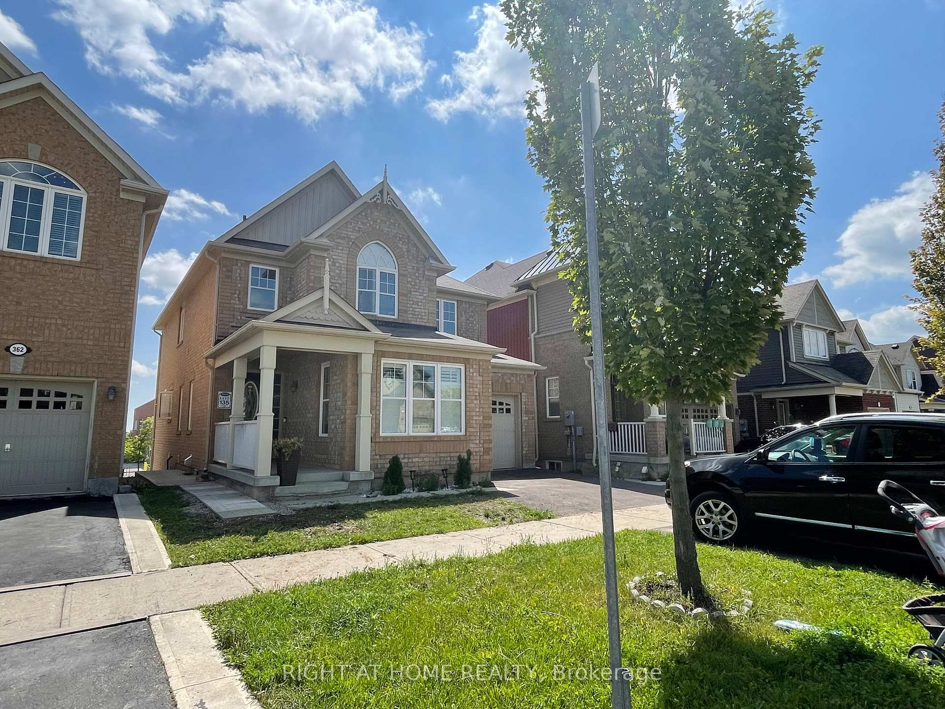 Photo 2 of 366 Pringle Avenue, Milton, Scott — HOMEH