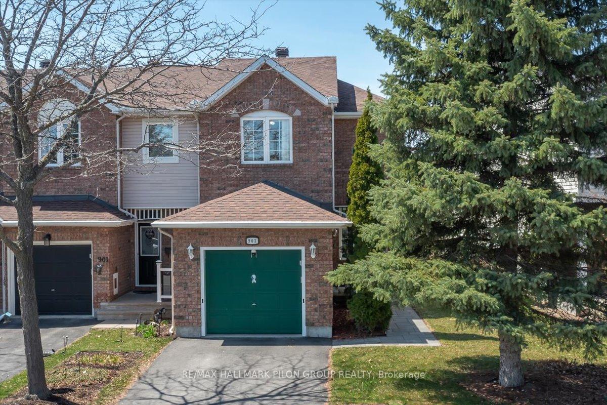 Photo 1 of 903 Markwick Crescent, Ottawa, Notting Hill/Summerside — HOMEH