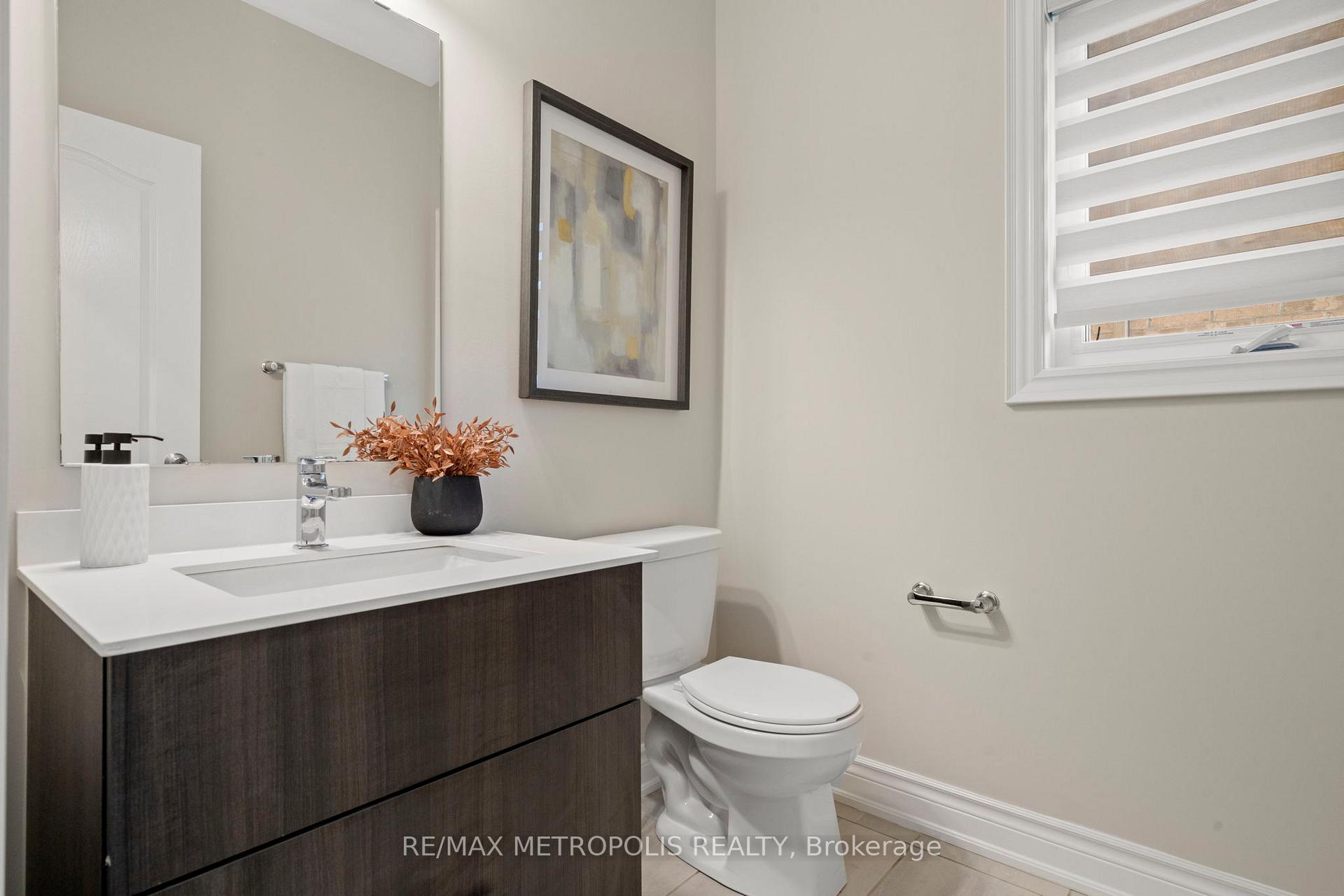 Photo 21 of 477 Whitlock Avenue, Milton, Ford — HOMEH