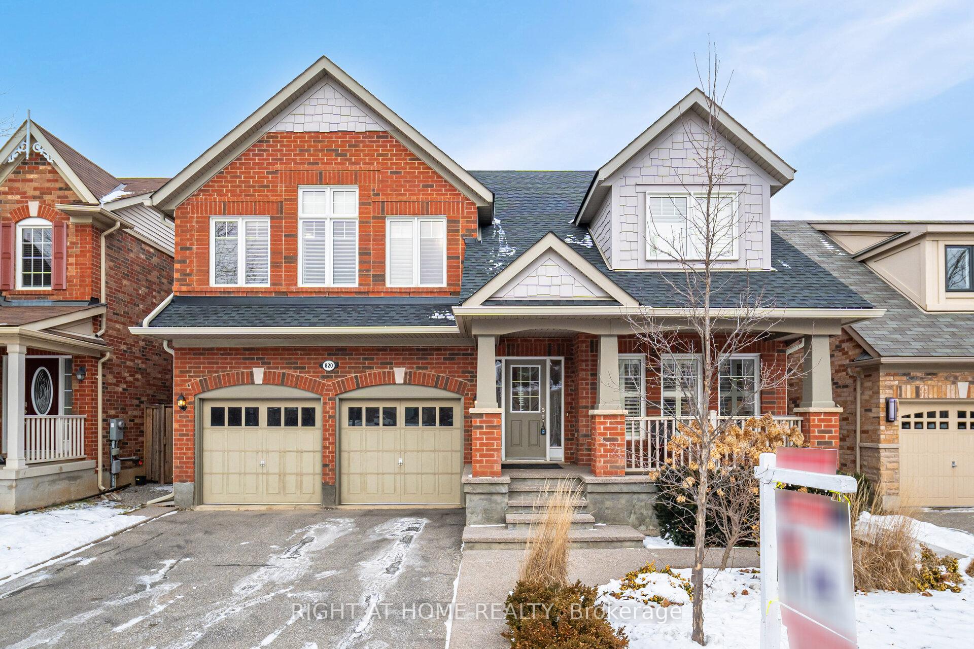 Front of 820 Rayner Court