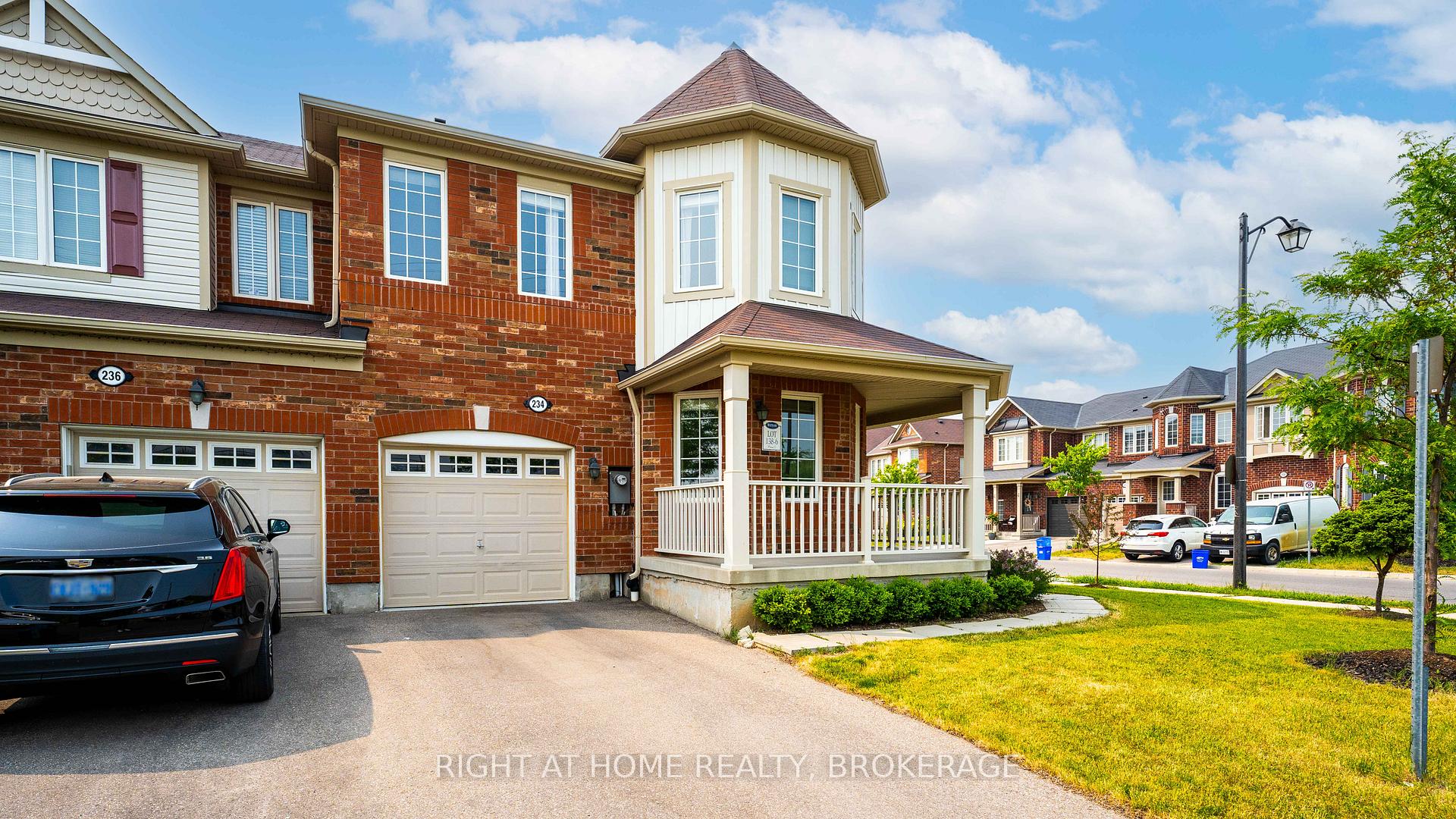 Photo 3 of 234 Gleave Terrace, Milton, Harrison — HOMEH