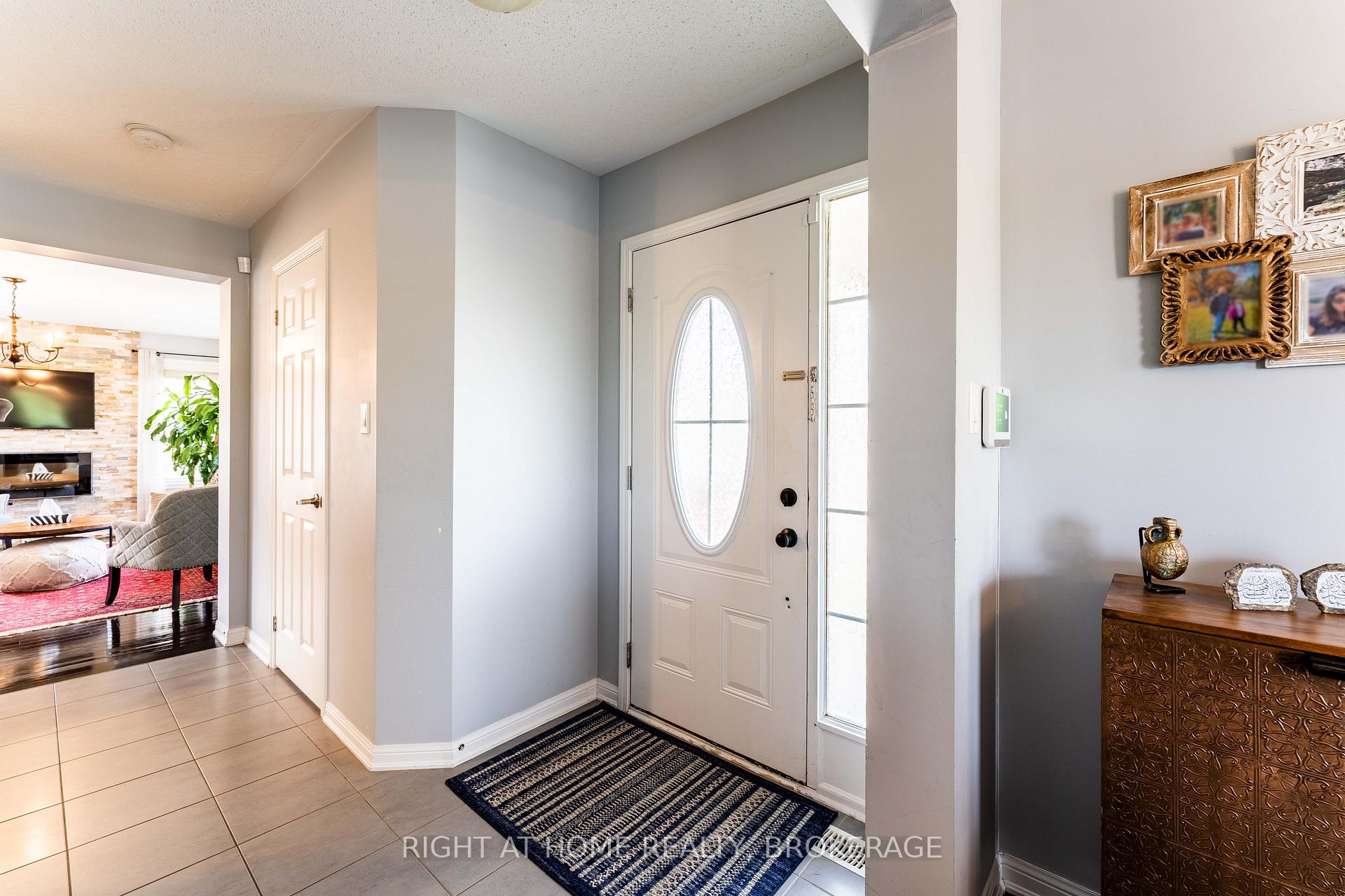 Photo 5 of 234 Gleave Terrace, Milton, Harrison — HOMEH