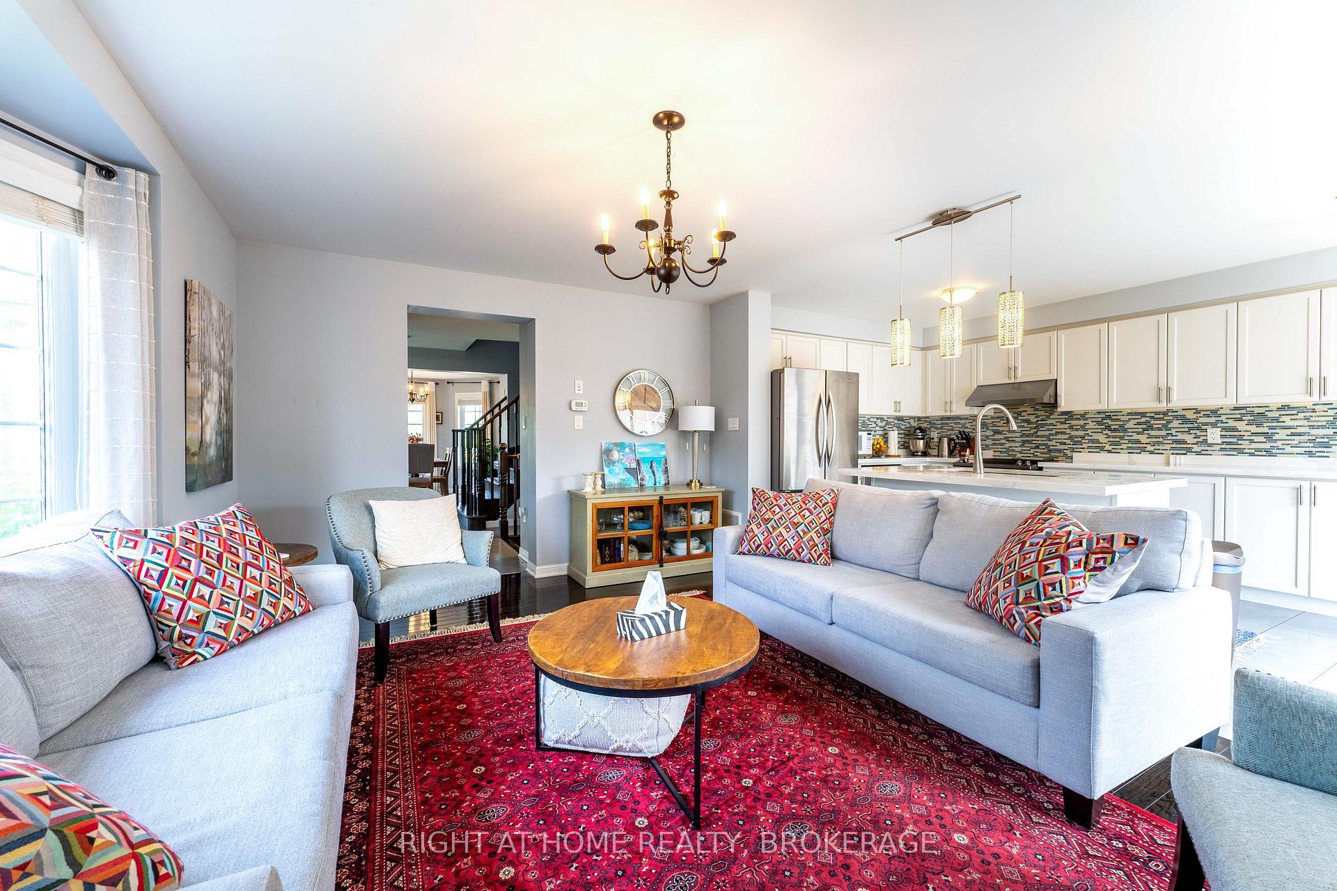 Photo 7 of 234 Gleave Terrace, Milton, Harrison — HOMEH