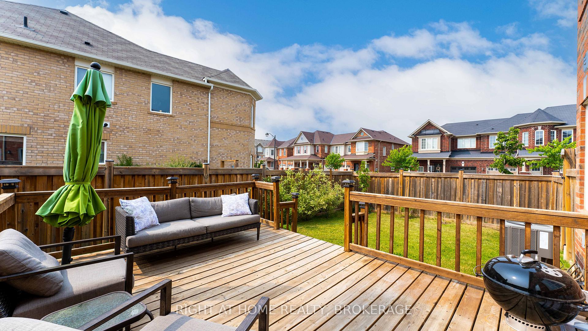 Photo 32 of 234 Gleave Terrace, Milton, Harrison — HOMEH