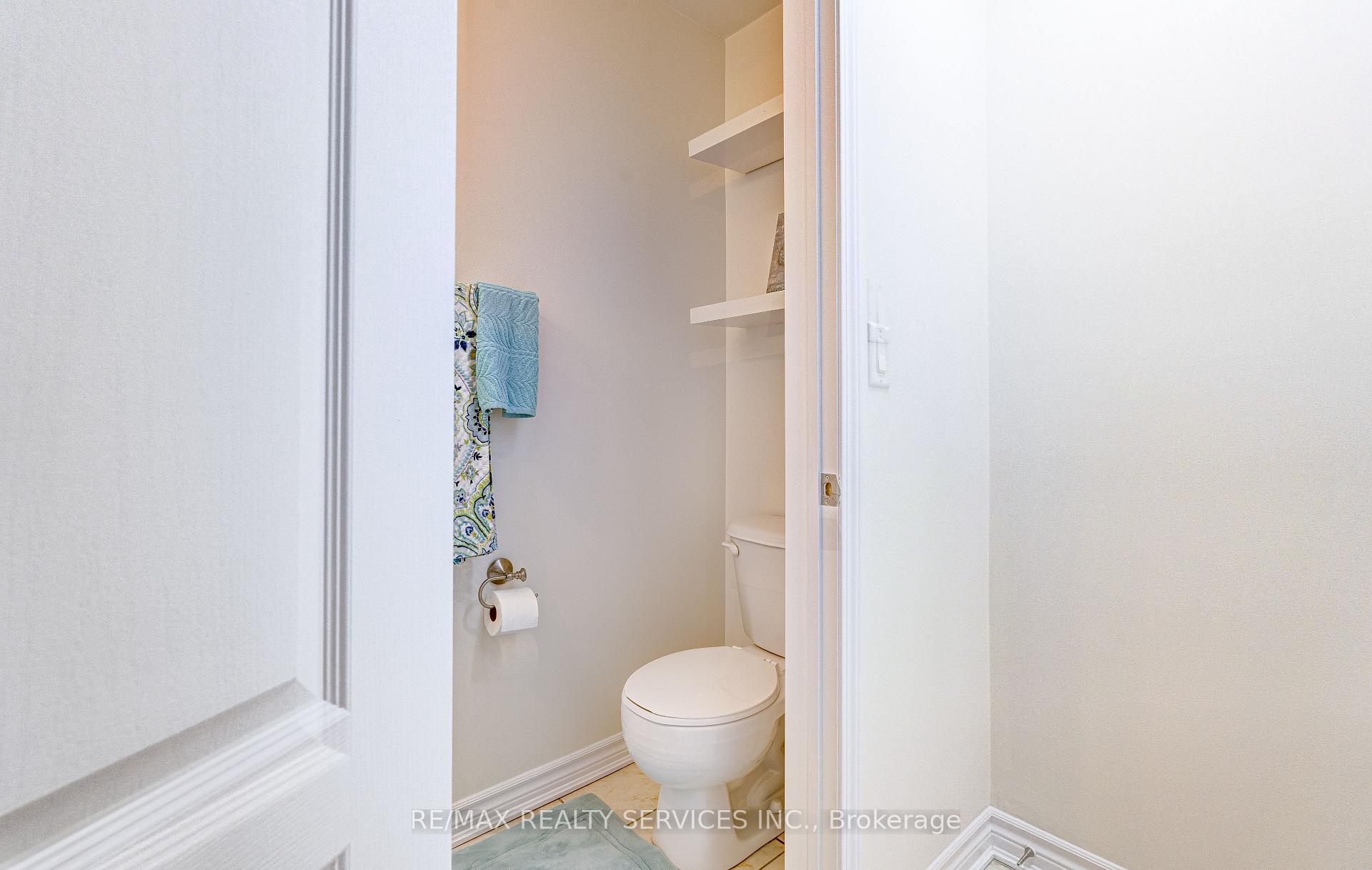 Photo 28 of 944 Hasselfeldt Heights, Milton, Coates — HOMEH