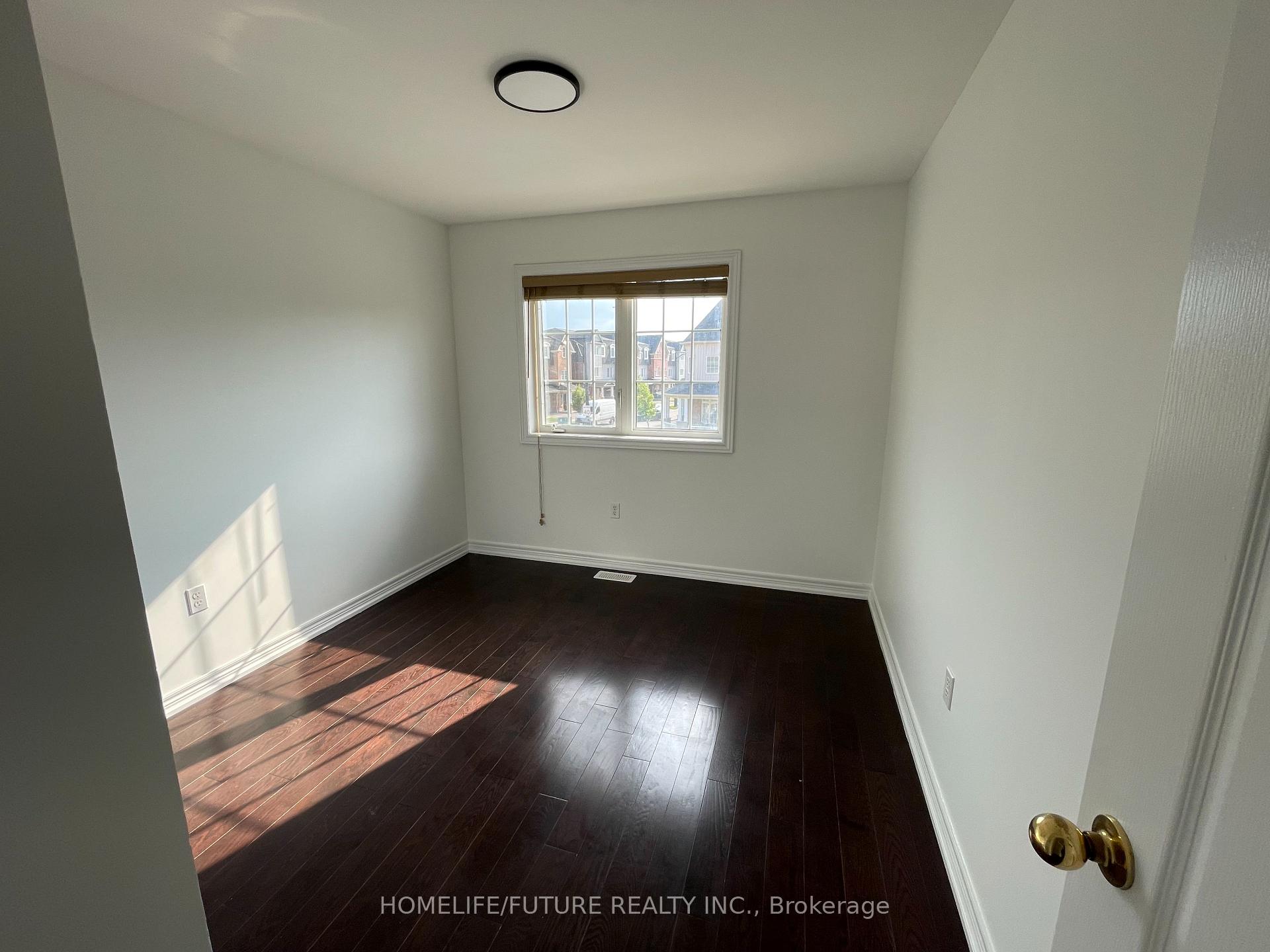 Photo 7 of 2769 William Jackson Drive, Pickering, Duffin Heights — HOMEH