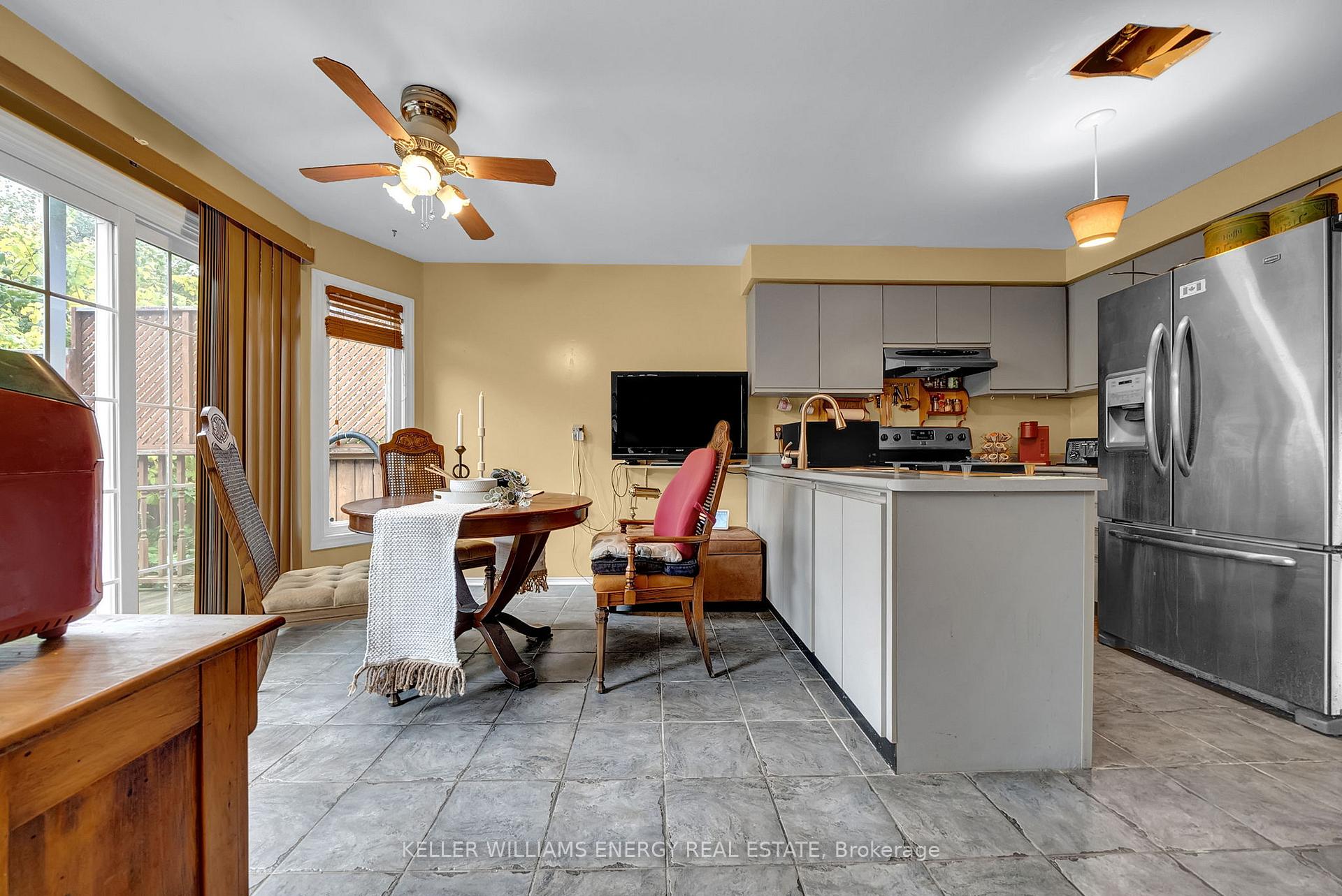Photo 1 of 14 Burnham Boulevard, Port Hope — HOMEH