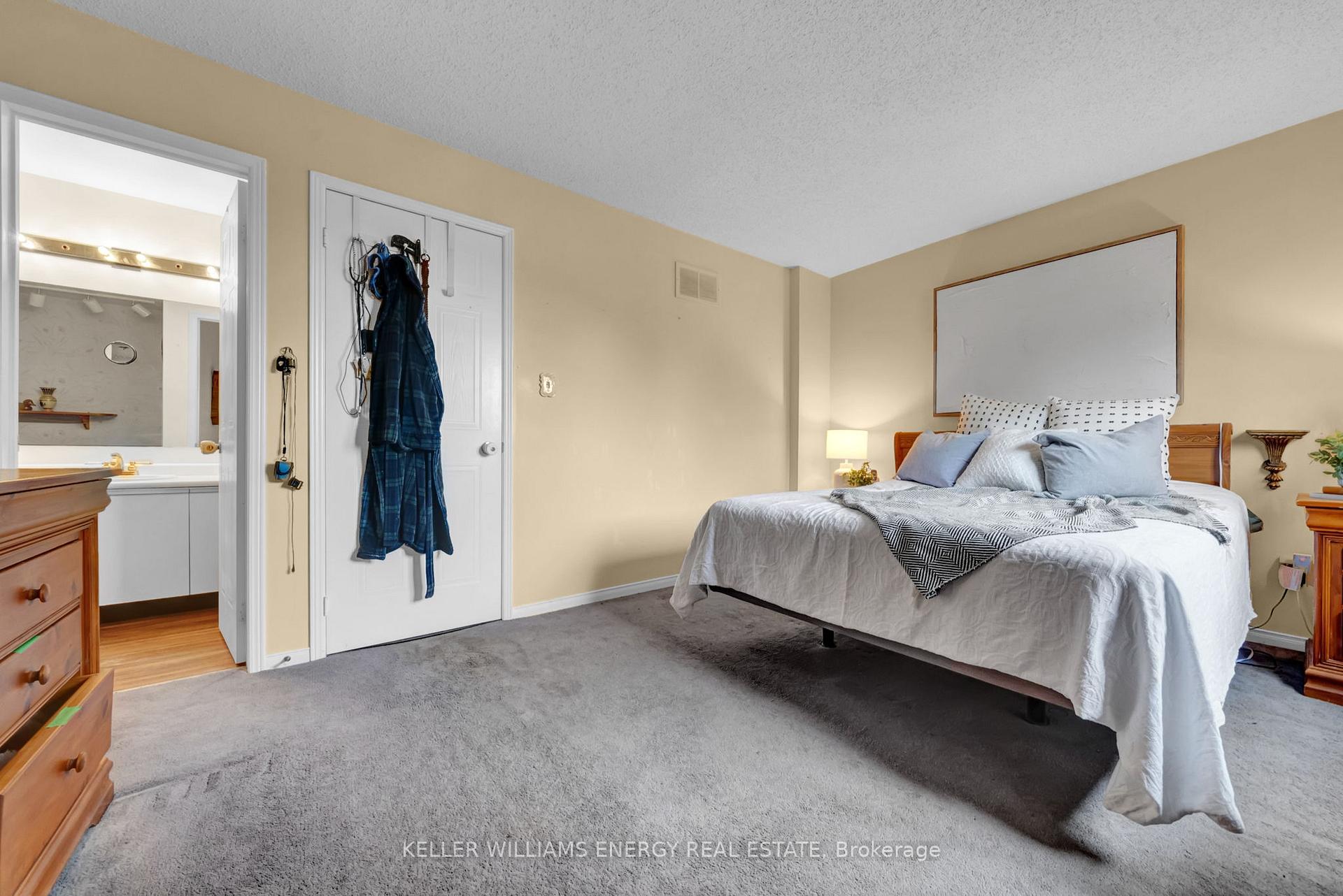 Photo 7 of 14 Burnham Boulevard, Port Hope — HOMEH