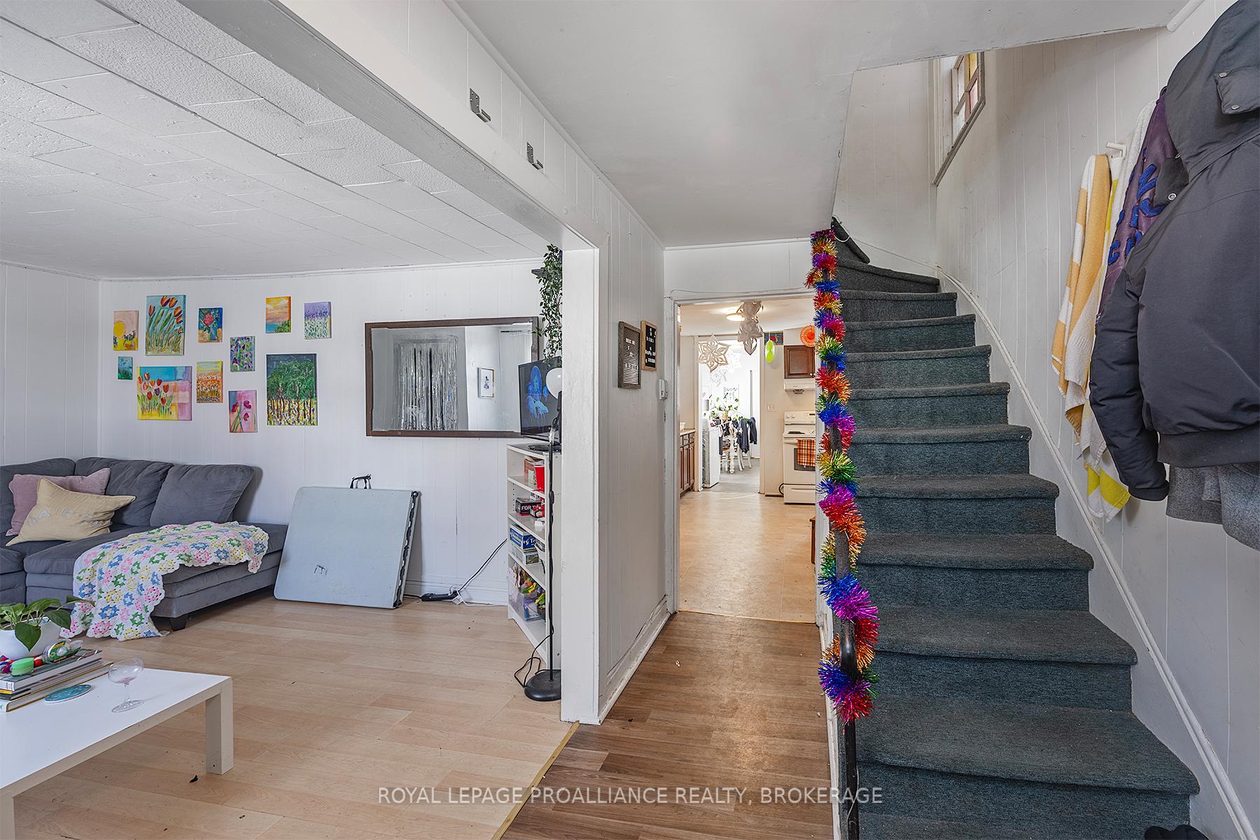 Photo 10 of 252 William Street, Kingston, Central City East — HOMEH
