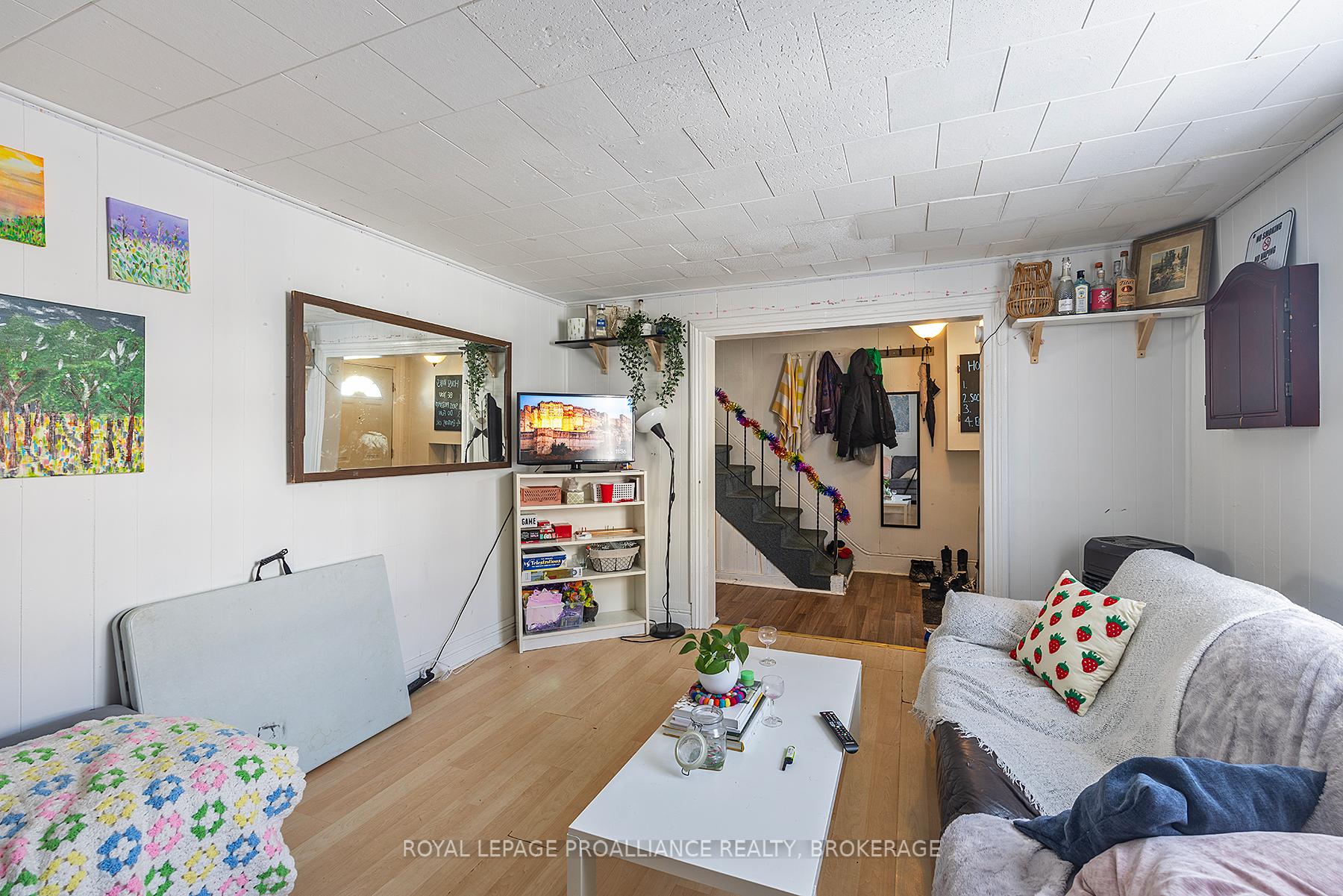 Photo 12 of 252 William Street, Kingston, Central City East — HOMEH
