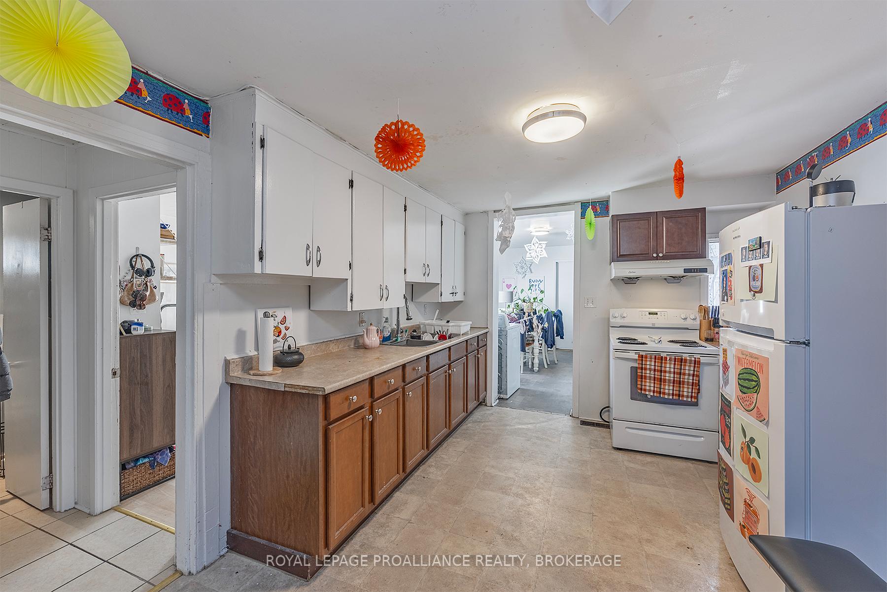 Photo 15 of 252 William Street, Kingston, Central City East — HOMEH