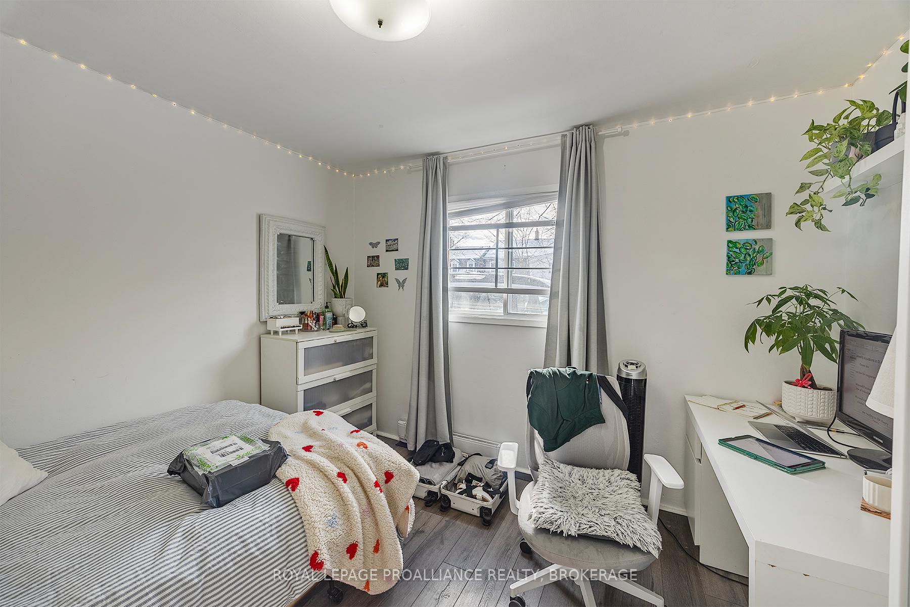 Photo 18 of 252 William Street, Kingston, Central City East — HOMEH