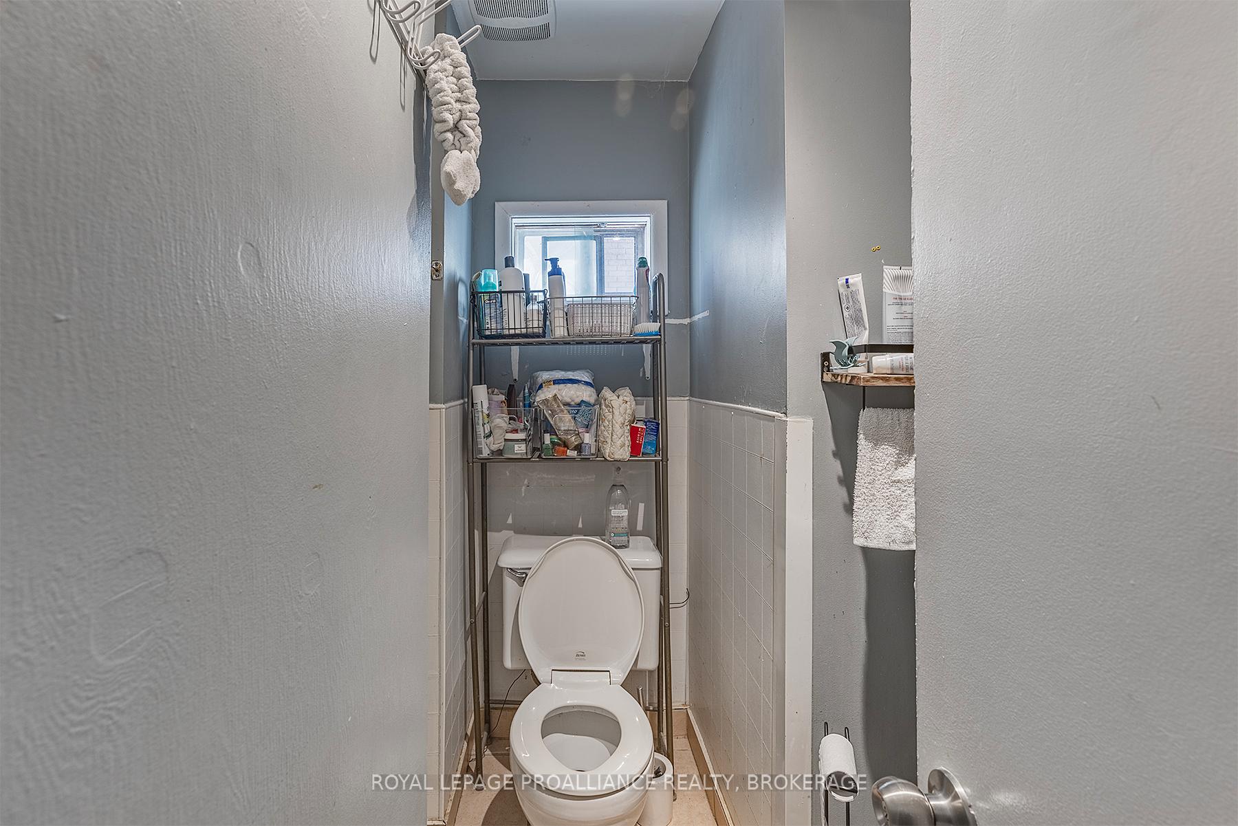 Photo 20 of 252 William Street, Kingston, Central City East — HOMEH
