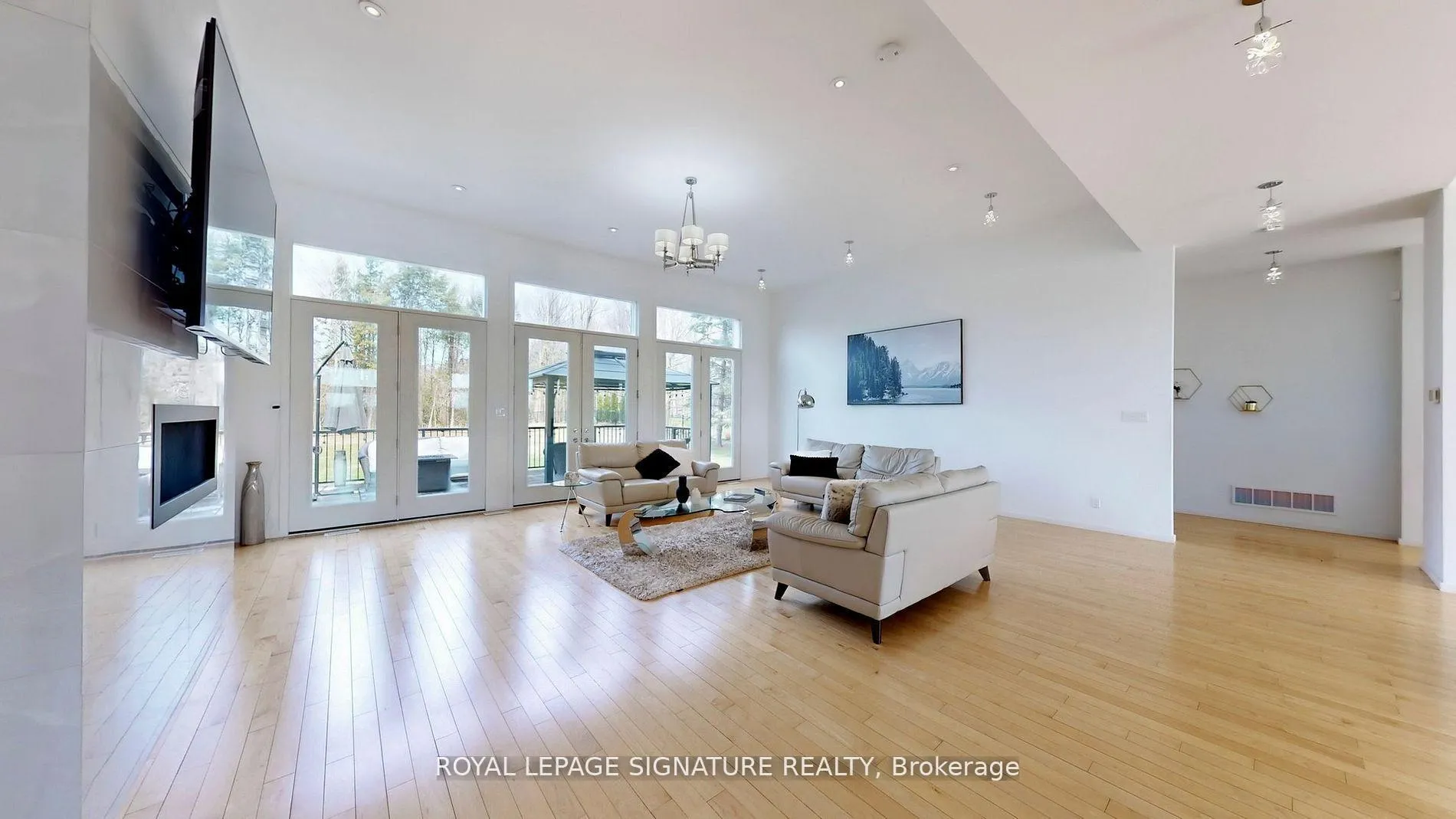 Photo 3 of 1507 Kodiak Street, Pickering, Rural Pickering — HOMEH