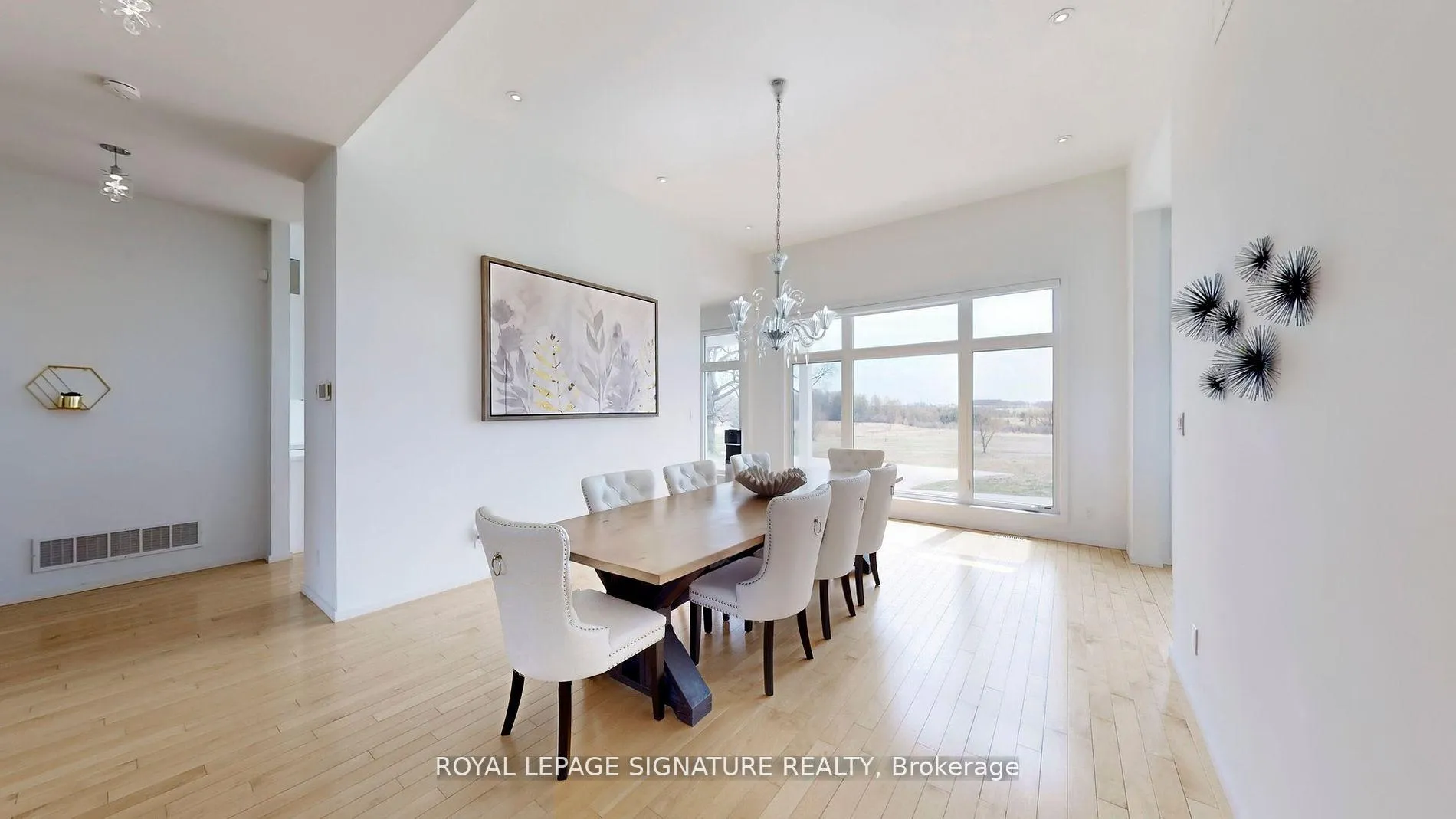 Photo 6 of 1507 Kodiak Street, Pickering, Rural Pickering — HOMEH