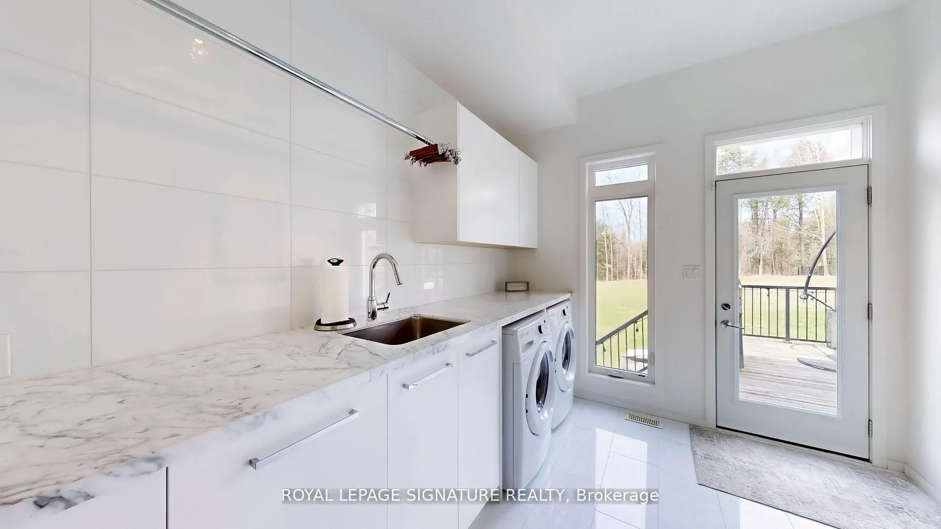 Photo 14 of 1507 Kodiak Street, Pickering, Rural Pickering — HOMEH